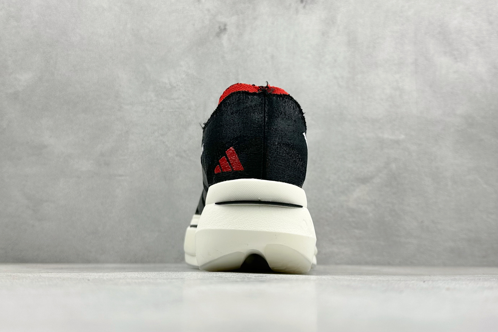 YH版AdidAdizero Prime Strung 舒适防滑耐磨低帮跑步鞋 JR6369