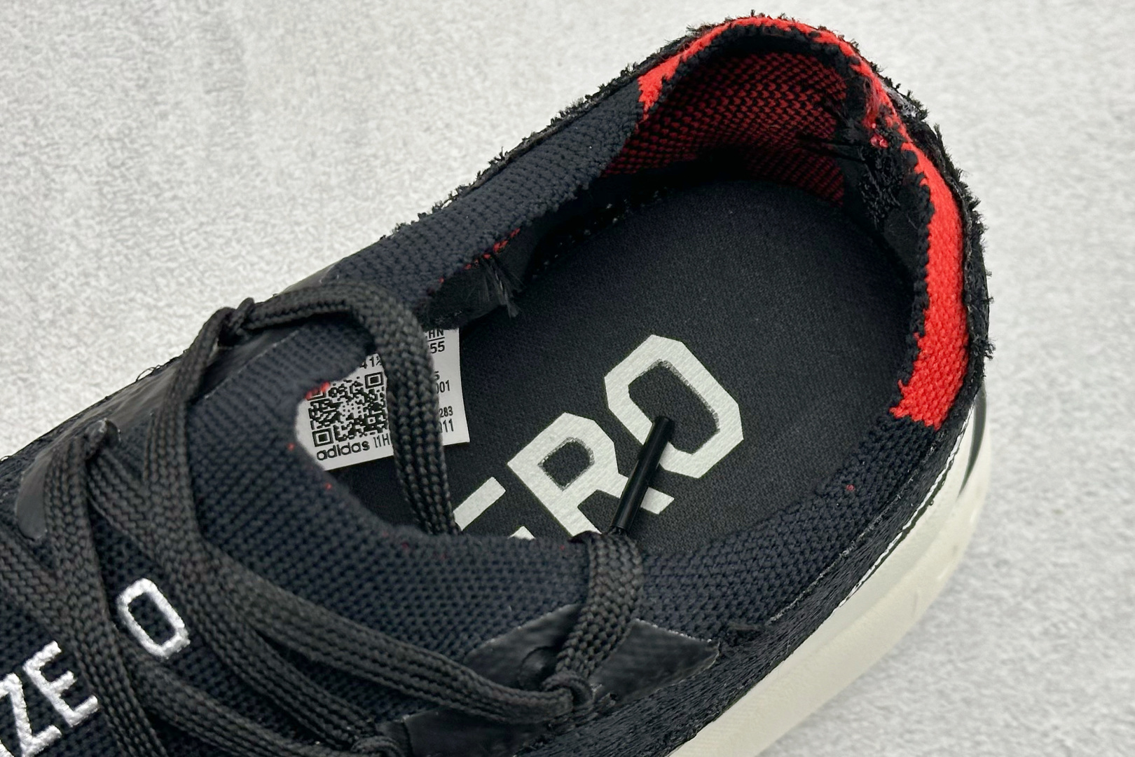 YH版AdidAdizero Prime Strung 舒适防滑耐磨低帮跑步鞋 JR6369