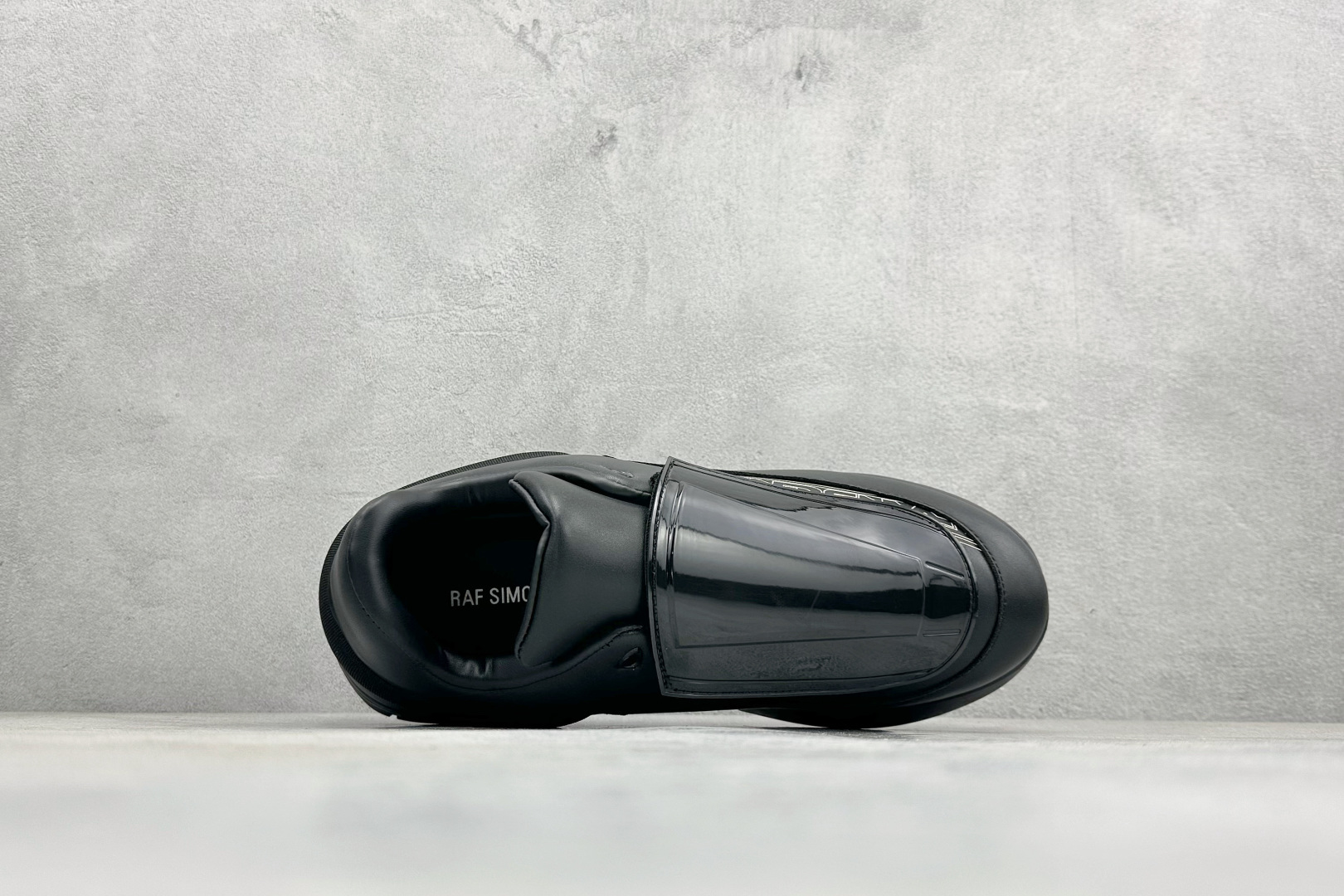 260 RAF SIMONS Antei 先锋潮流 复古低帮休闲鞋 原版定制可拆卸鞋舌面 独家定制鞋盒 HR740012L