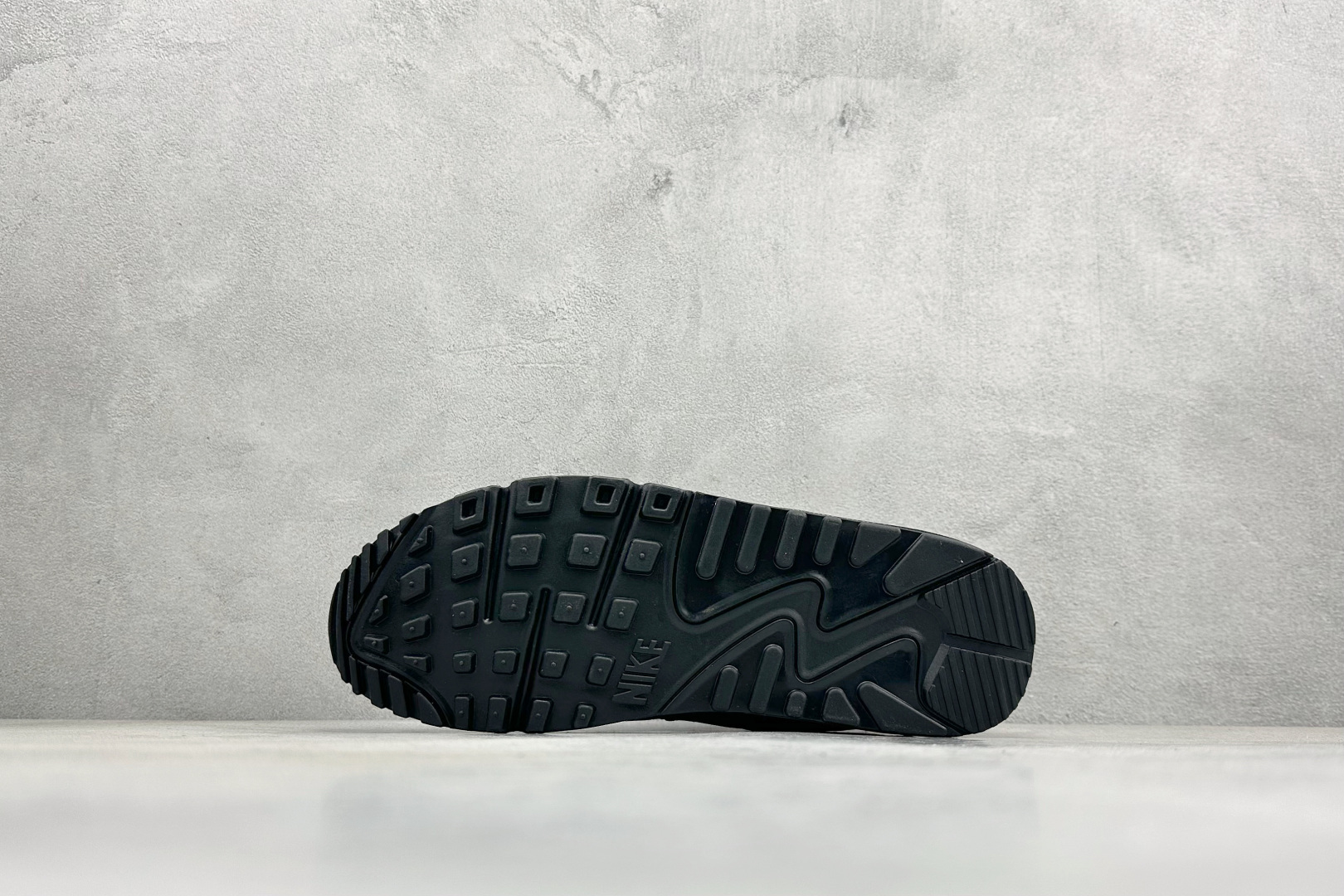 200 Nike Air Max 90 耐克复古气垫跑鞋 DR0145-003