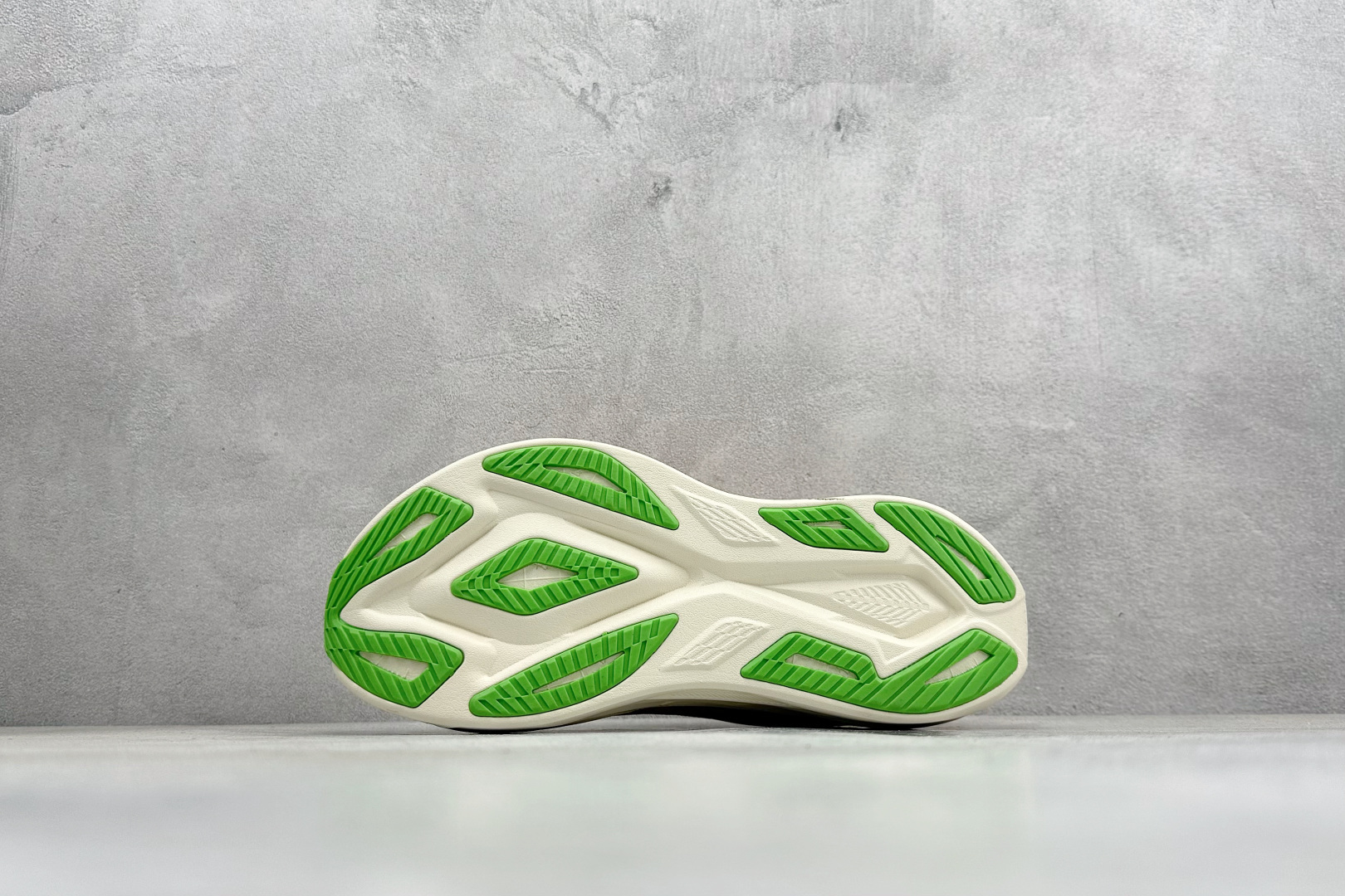 180 ASICS MEGABLAST 亚瑟士厚底减震跑步鞋 织物材质运动鞋 1013A177-002-Chinese UA Cheap High Quatity Brand Clothes Bags handbags Sneakers wholesale wholesaler seller from China Factory suppliers Fashion Clothing Shoes best Quality Beautiful Price 180 ASICS MEGABLAST 亚瑟士厚底减震跑步鞋 织物材质运动鞋 1013A177-002