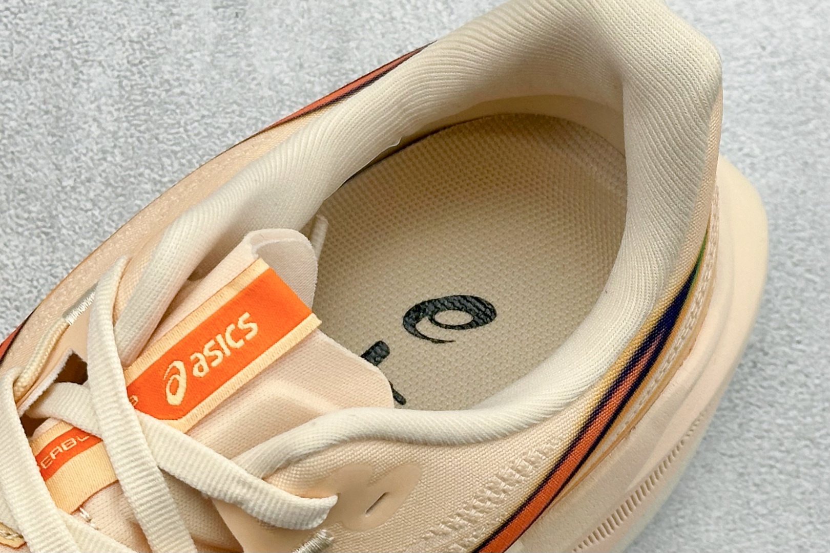 180 ASICS MEGABLAST 亚瑟士厚底减震跑步鞋 织物材质运动鞋 1013A177-002-Chinese UA Cheap High Quatity Brand Clothes Bags handbags Sneakers wholesale wholesaler seller from China Factory suppliers Fashion Clothing Shoes best Quality Beautiful Price 180 ASICS MEGABLAST 亚瑟士厚底减震跑步鞋 织物材质运动鞋 1013A177-002