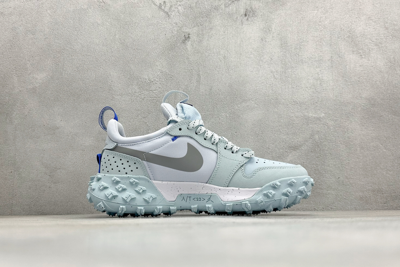 Nike Air Jordan 1 Element Gore-Tex 耐克 经典耐用 低帮跑步鞋将现代匠