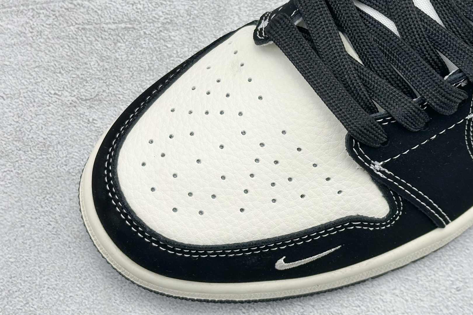 280 Air Jordan 1 Low AJ1 乔1 “古驰联名---黑棕麂皮”高端定制 低帮复古篮球鞋 LD8888-011-Chinese UA Cheap High Quatity Brand Clothes Bags handbags Sneakers wholesale wholesaler seller from China Factory suppliers Fashion Clothing Shoes best Quality Beautiful Price 280 Air Jordan 1 Low AJ1 乔1 “古驰联名---黑棕麂皮”高端定制 低帮复古篮球鞋 LD8888-011