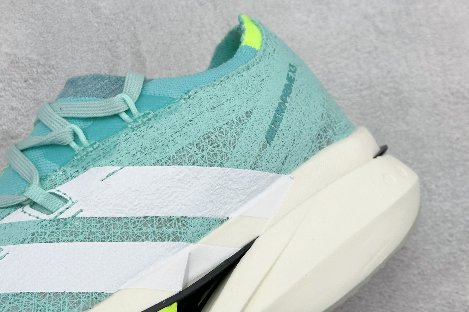 220 YH版Adidas Adizero Prime X3 Strung 舒适防滑耐磨低帮跑步鞋 JR2598-Chinese UA Cheap High Quatity Brand Clothes Bags handbags Sneakers wholesale wholesaler seller from China Factory suppliers Fashion Clothing Shoes best Quality Beautiful Price 220 YH版Adidas Adizero Prime X3 Strung 舒适防滑耐磨低帮跑步鞋 JR2598