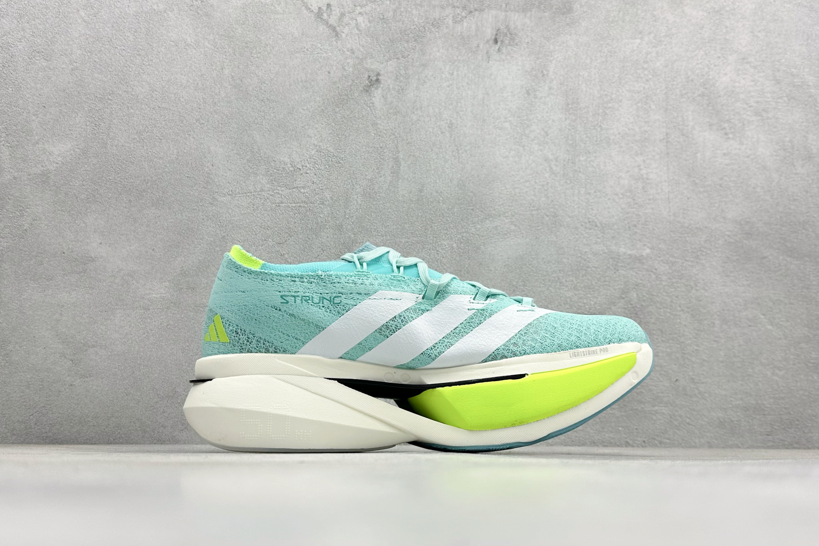 220 YH版Adidas Adizero Prime X3 Strung 舒适防滑耐磨低帮跑步鞋 JR2598-Chinese UA Cheap High Quatity Brand Clothes Bags handbags Sneakers wholesale wholesaler seller from China Factory suppliers Fashion Clothing Shoes best Quality Beautiful Price 220 YH版Adidas Adizero Prime X3 Strung 舒适防滑耐磨低帮跑步鞋 JR2598