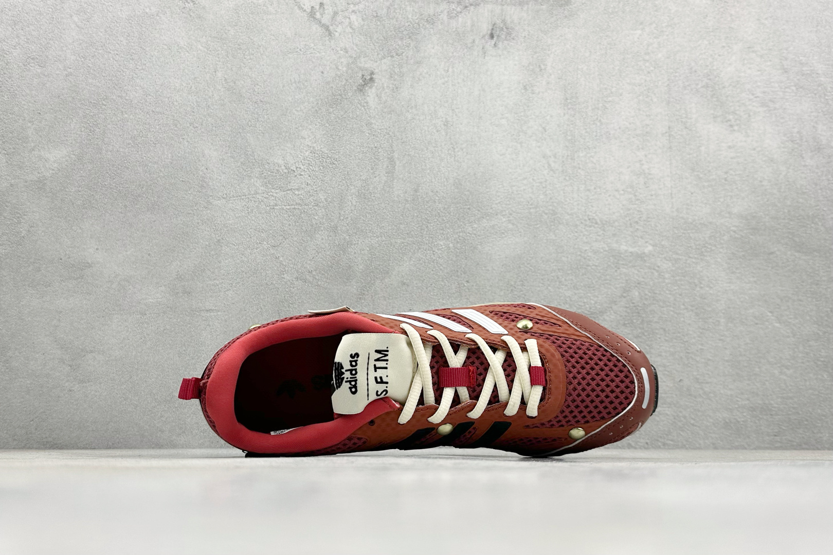 180 Adidas Adizero PR SFTM 柔软舒适防滑耐磨 低帮跑步鞋 HP3522-Chinese UA Cheap High Quatity Brand Clothes Bags handbags Sneakers wholesale wholesaler seller from China Factory suppliers Fashion Clothing Shoes best Quality Beautiful Price 180 Adidas Adizero PR SFTM 柔软舒适防滑耐磨 低帮跑步鞋 HP3522