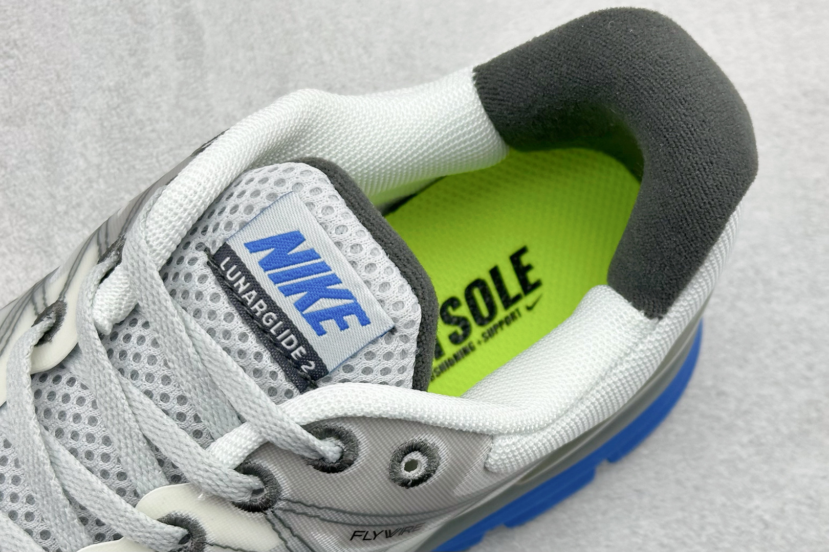 200 NIKE LUNARGLIDE+2 耐克简约舒适防滑耐磨经典低帮跑鞋 407648-110-Chinese UA Cheap High Quatity Brand Clothes Bags handbags Sneakers wholesale wholesaler seller from China Factory suppliers Fashion Clothing Shoes best Quality Beautiful Price 200 NIKE LUNARGLIDE+2 耐克简约舒适防滑耐磨经典低帮跑鞋 407648-110