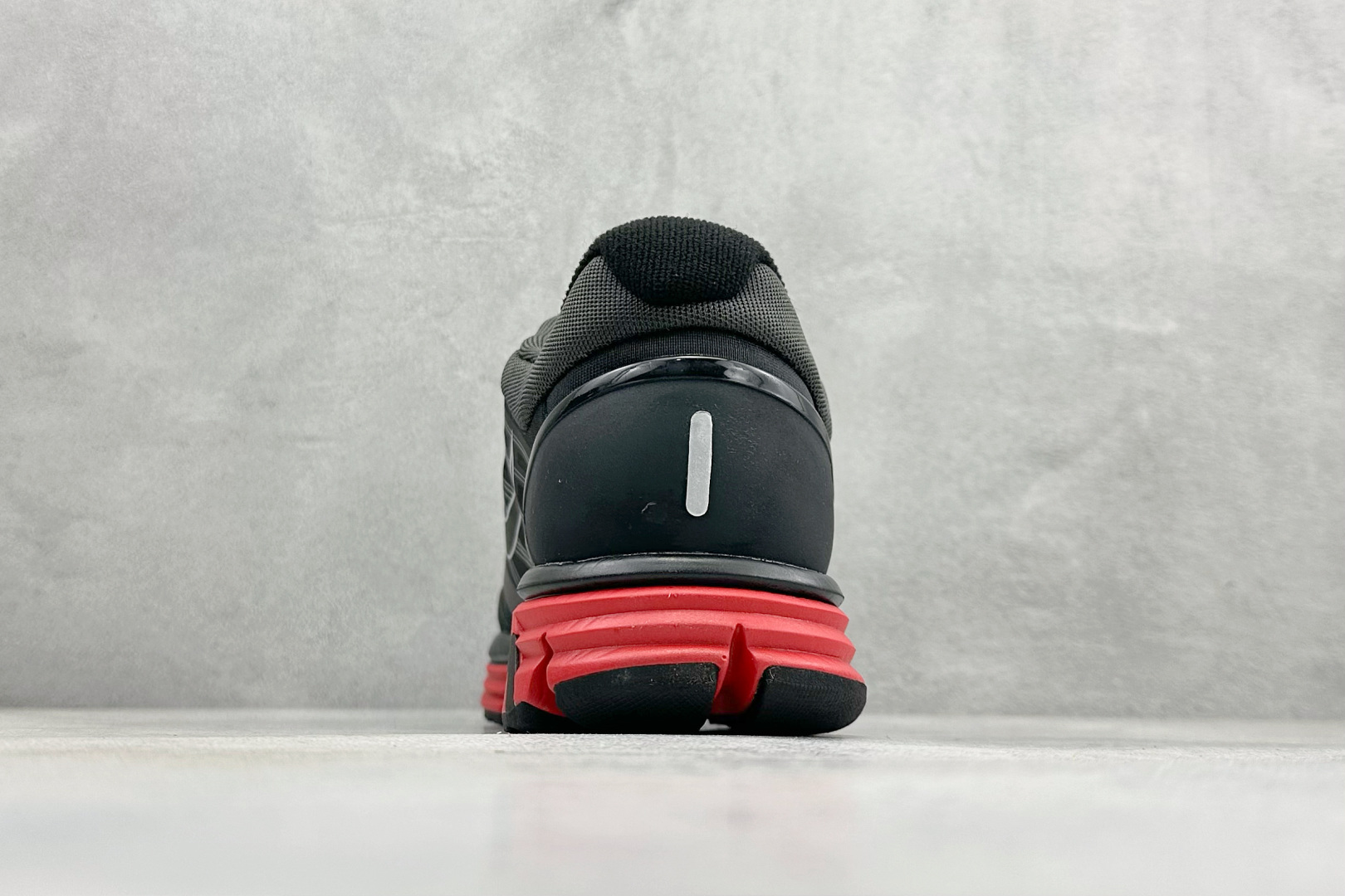 200 NIKE LUNARGLIDE+2 耐克简约舒适防滑耐磨经典低帮跑鞋 407648-066-Chinese UA Cheap High Quatity Brand Clothes Bags handbags Sneakers wholesale wholesaler seller from China Factory suppliers Fashion Clothing Shoes best Quality Beautiful Price 200 NIKE LUNARGLIDE+2 耐克简约舒适防滑耐磨经典低帮跑鞋 407648-066
