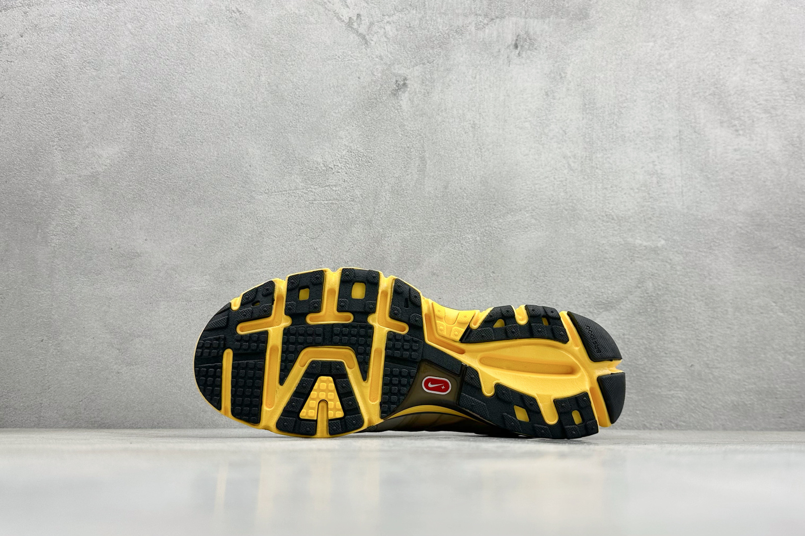 200 NIKE LUNARGLIDE+2 耐克简约舒适防滑耐磨经典低帮跑鞋 408921-007