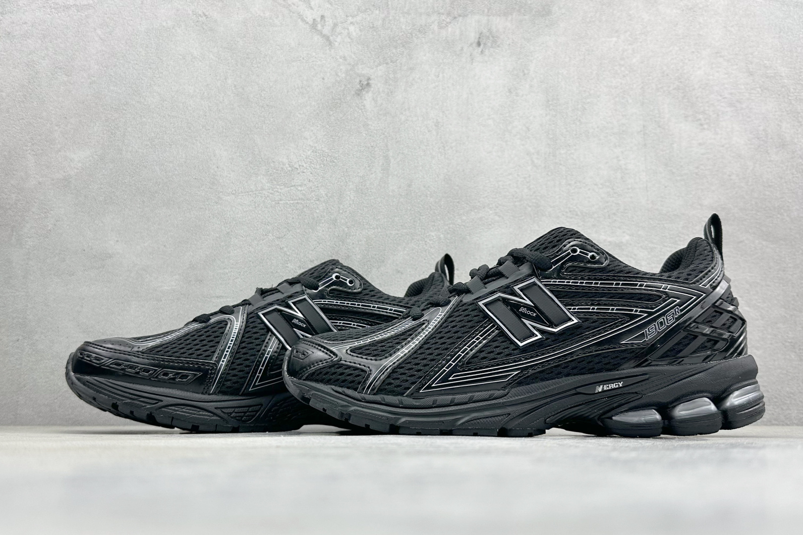 200 GS版New Balance M1906系列复古单品宝藏老爹鞋 复古元素叠加 质感超级棒 M1906RCH-Chinese UA Cheap High Quatity Brand Clothes Bags handbags Sneakers wholesale wholesaler seller from China Factory suppliers Fashion Clothing Shoes best Quality Beautiful Price 200 GS版New Balance M1906系列复古单品宝藏老爹鞋 复古元素叠加 质感超级棒 M1906RCH