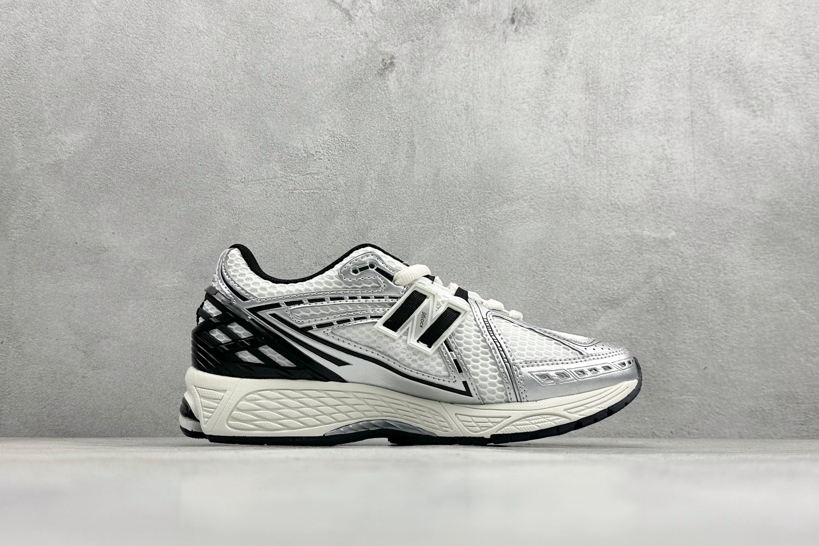 200 GS版New Balance M1906系列复古单品宝藏老爹鞋 M1906RER-Chinese UA Cheap High Quatity Brand Clothes Bags handbags Sneakers wholesale wholesaler seller from China Factory suppliers Fashion Clothing Shoes best Quality Beautiful Price 200 GS版New Balance M1906系列复古单品宝藏老爹鞋 M1906RER