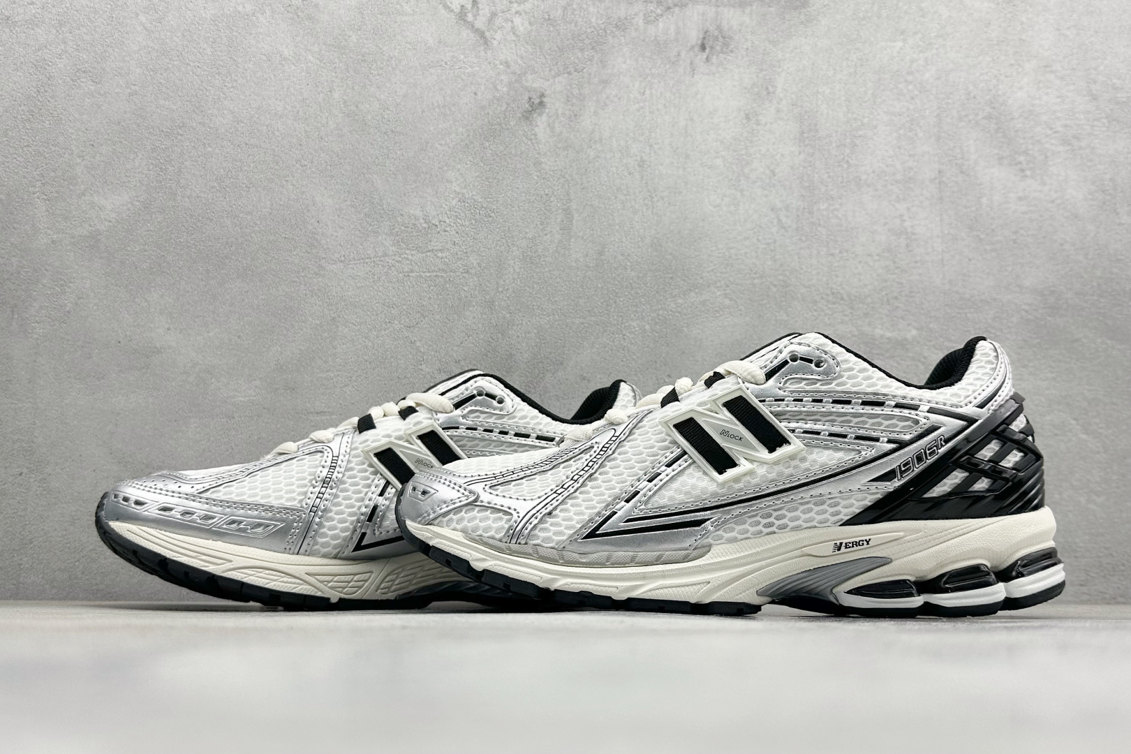 200 GS版New Balance M1906系列复古单品宝藏老爹鞋 M1906RER-Chinese UA Cheap High Quatity Brand Clothes Bags handbags Sneakers wholesale wholesaler seller from China Factory suppliers Fashion Clothing Shoes best Quality Beautiful Price 200 GS版New Balance M1906系列复古单品宝藏老爹鞋 M1906RER