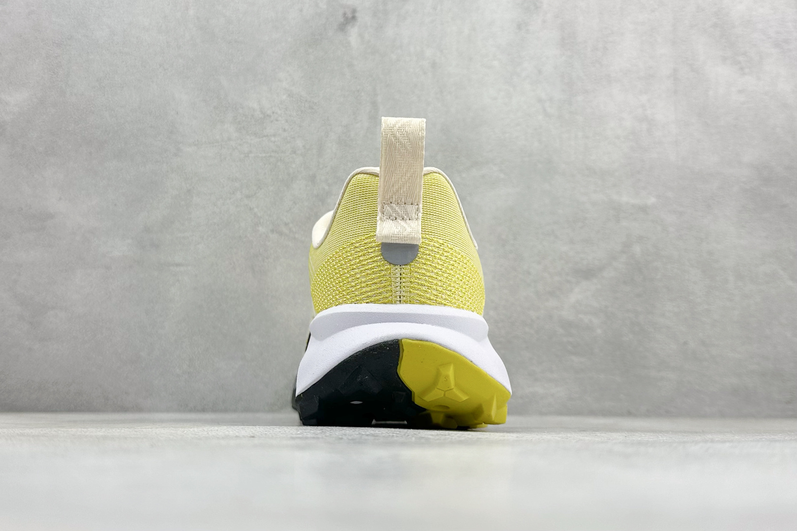 180 NIKE REACTX Wildhorse 10 户外运动越野跑步鞋 兼顾迅疾外观和稳固脚感 FV2338-700-Chinese UA Cheap High Quatity Brand Clothes Bags handbags Sneakers wholesale wholesaler seller from China Factory suppliers Fashion Clothing Shoes best Quality Beautiful Price 180 NIKE REACTX Wildhorse 10 户外运动越野跑步鞋 兼顾迅疾外观和稳固脚感 FV2338-700