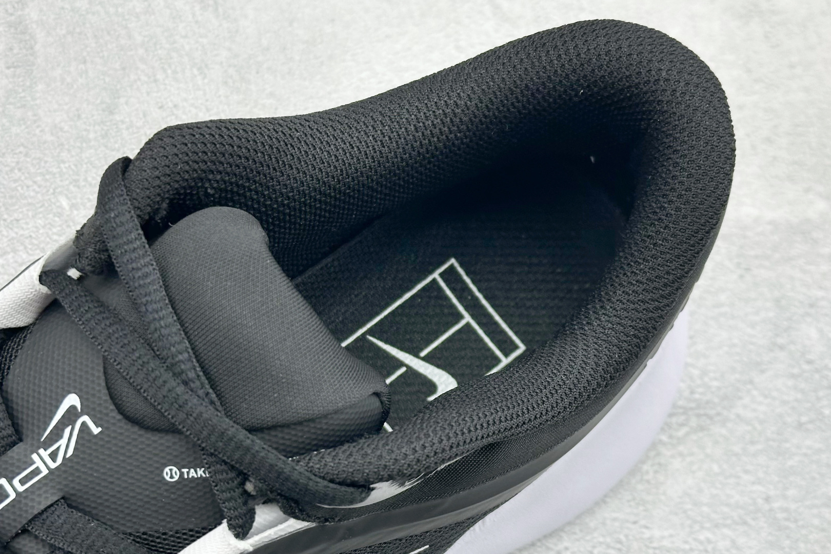 180 Nike M ZOOM VAPOR PRO 3 舒适百搭减震低帮网球鞋 FZ2161-002-Chinese UA Cheap High Quatity Brand Clothes Bags handbags Sneakers wholesale wholesaler seller from China Factory suppliers Fashion Clothing Shoes best Quality Beautiful Price 180 Nike M ZOOM VAPOR PRO 3 舒适百搭减震低帮网球鞋 FZ2161-002