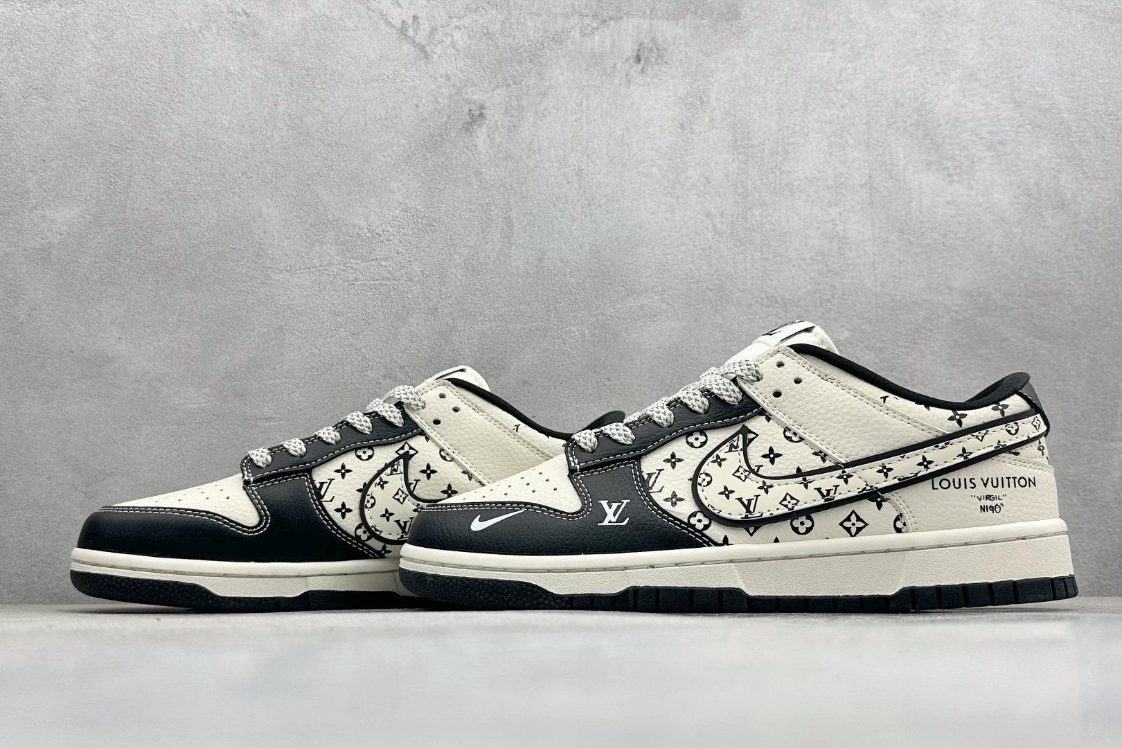 280 Nike SB Dunk Low“ LV联名—米黑印花” 周年高端定制 低帮休闲板鞋 MN1688-101