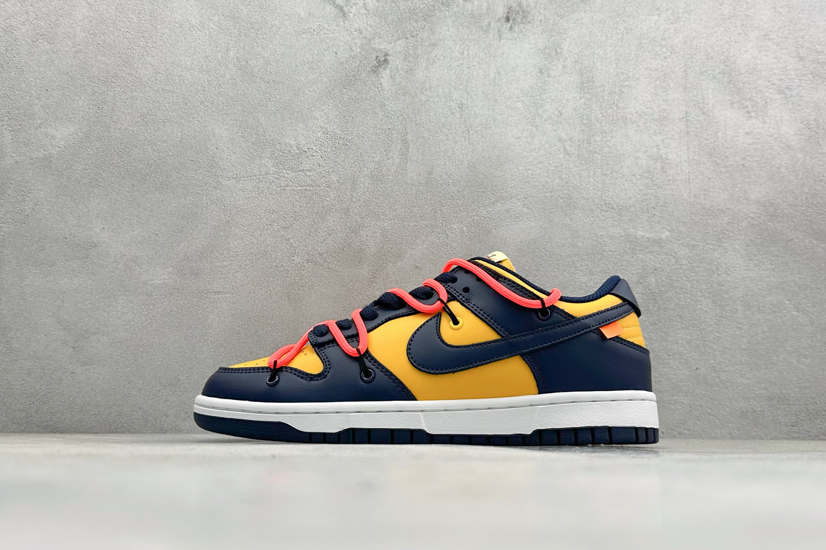 福利特价Off-White x Nike Dunk Low LTHR OW 白绿 板鞋 同步官方 终端优