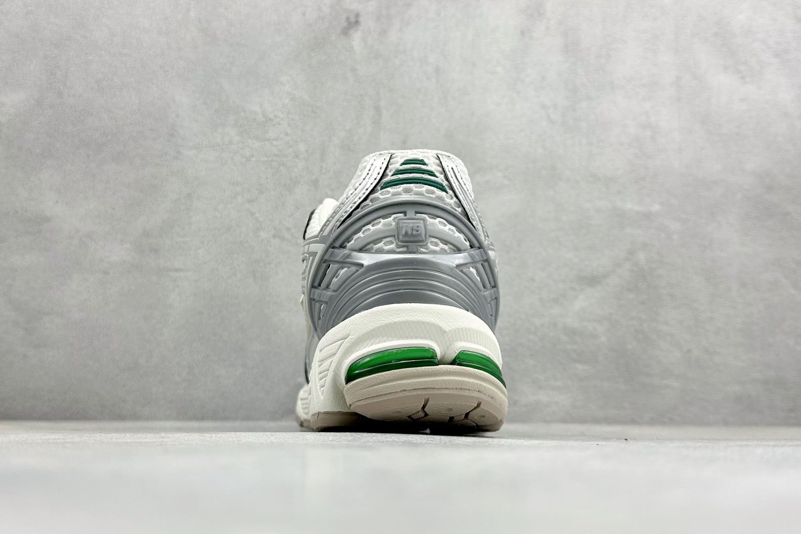 GS版New Balance M1906系列复古单品宝藏老爹鞋 M1906REE-Top High Quatity Cheap Sneakers Fashion Clothing Clothes Bags handbags Shoes of all Brand wholesale With The best Quality And Beautiful Price from China Factory Chinese suppliers wholesaler seller GS版New Balance M1906系列复古单品宝藏老爹鞋 M1906REE