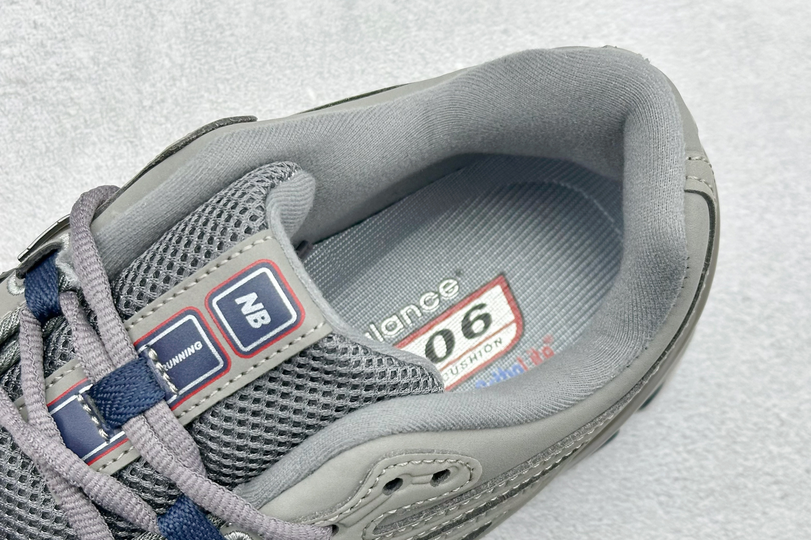 200 GS版New Balance M1906系列复古单品宝藏老爹鞋 M1906RB
