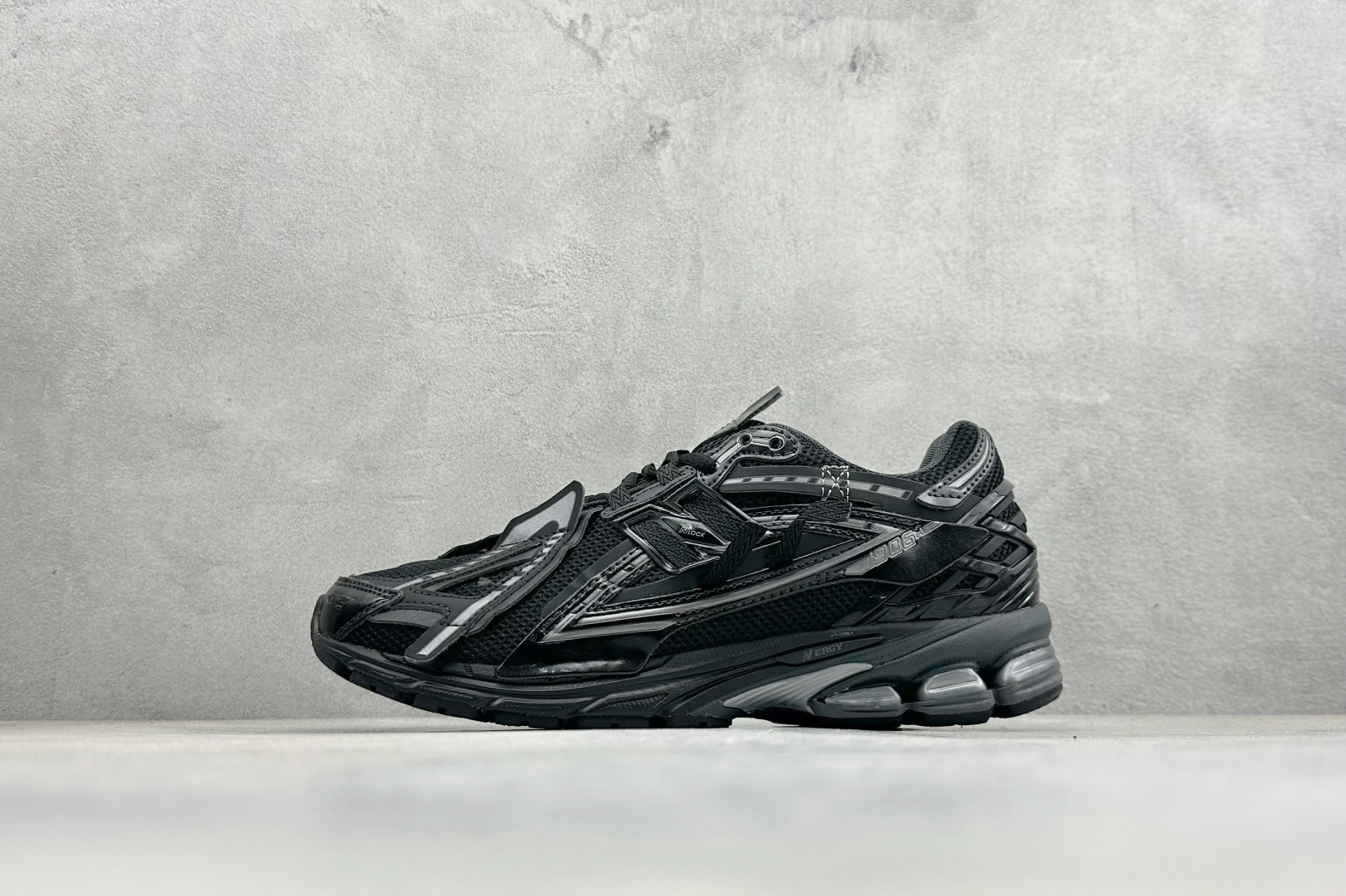 200 GS版New Balance M1906系列复古单品宝藏老爹鞋 M1906AF-Chinese UA Cheap High Quatity Brand Clothes Bags handbags Sneakers wholesale wholesaler seller from China Factory suppliers Fashion Clothing Shoes best Quality Beautiful Price 200 GS版New Balance M1906系列复古单品宝藏老爹鞋 M1906AF