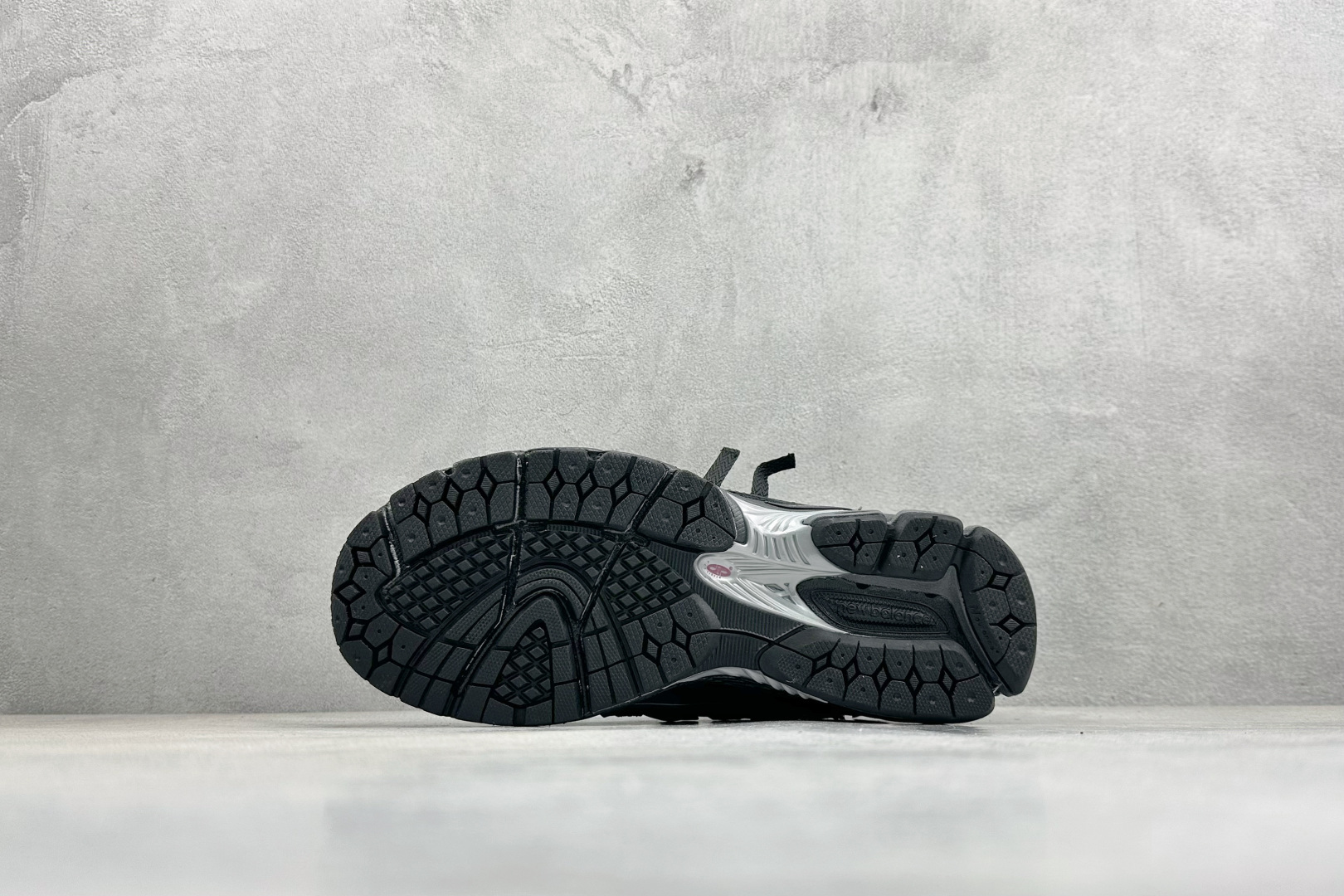 200 GS版New Balance M1906系列复古单品宝藏老爹鞋 M1906AF-Chinese UA Cheap High Quatity Brand Clothes Bags handbags Sneakers wholesale wholesaler seller from China Factory suppliers Fashion Clothing Shoes best Quality Beautiful Price 200 GS版New Balance M1906系列复古单品宝藏老爹鞋 M1906AF