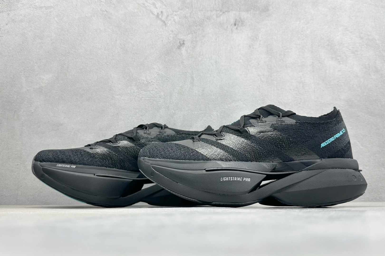 220 YH版Adidas Adizero Prime X3 Strung 舒适防滑耐磨低帮跑步鞋 JR7411-Chinese UA Cheap High Quatity Brand Clothes Bags handbags Sneakers wholesale wholesaler seller from China Factory suppliers Fashion Clothing Shoes best Quality Beautiful Price 220 YH版Adidas Adizero Prime X3 Strung 舒适防滑耐磨低帮跑步鞋 JR7411