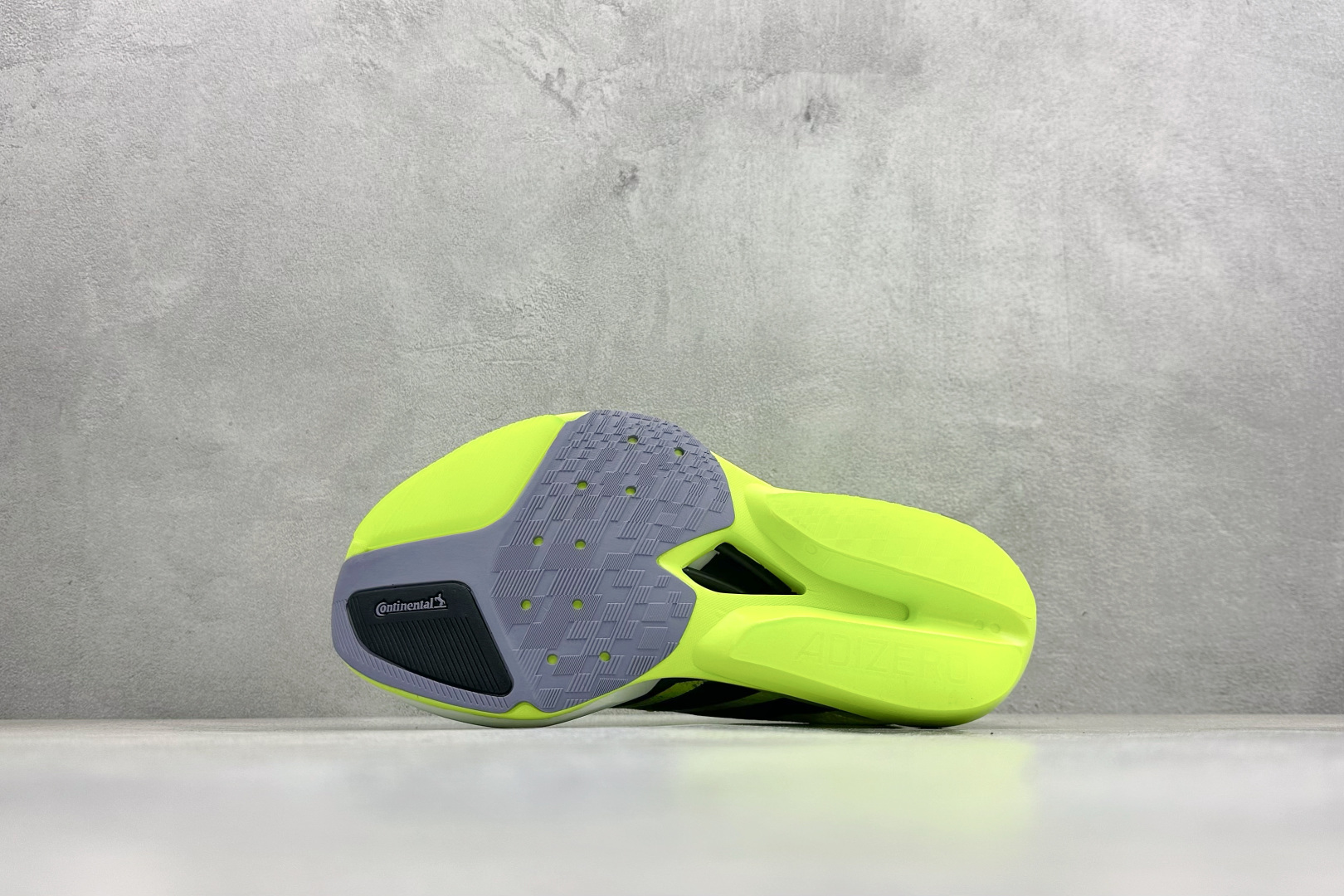 220 YH版Adidas Adizero Prime X3 Strung 舒适防滑耐磨低帮跑步鞋 JI2981-Chinese UA Cheap High Quatity Brand Clothes Bags handbags Sneakers wholesale wholesaler seller from China Factory suppliers Fashion Clothing Shoes best Quality Beautiful Price 220 YH版Adidas Adizero Prime X3 Strung 舒适防滑耐磨低帮跑步鞋 JI2981