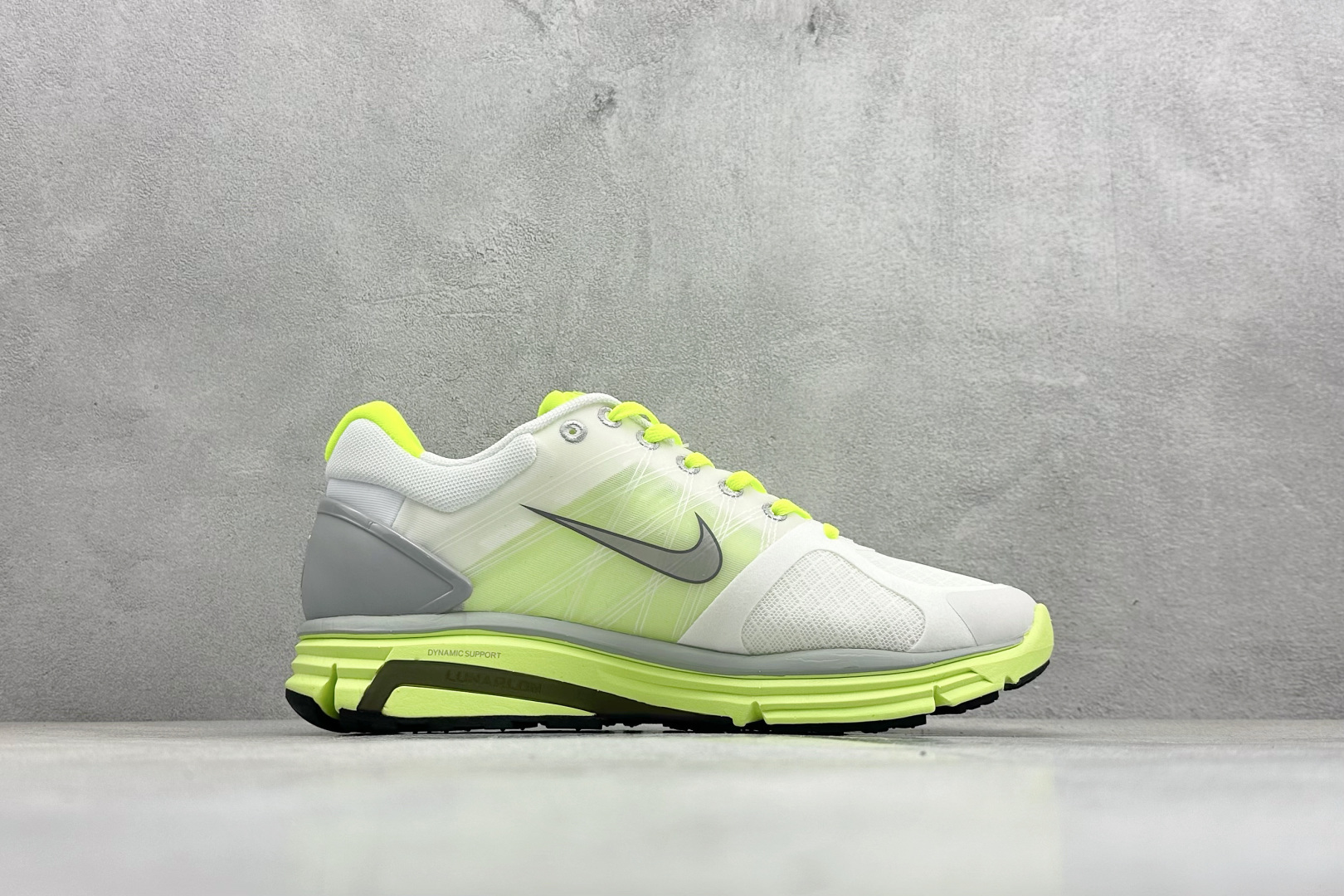 200 NIKE LUNARGLIDE+2 耐克简约舒适防滑耐磨经典低帮跑鞋 407647-100-Chinese UA Cheap High Quatity Brand Clothes Bags handbags Sneakers wholesale wholesaler seller from China Factory suppliers Fashion Clothing Shoes best Quality Beautiful Price 200 NIKE LUNARGLIDE+2 耐克简约舒适防滑耐磨经典低帮跑鞋 407647-100