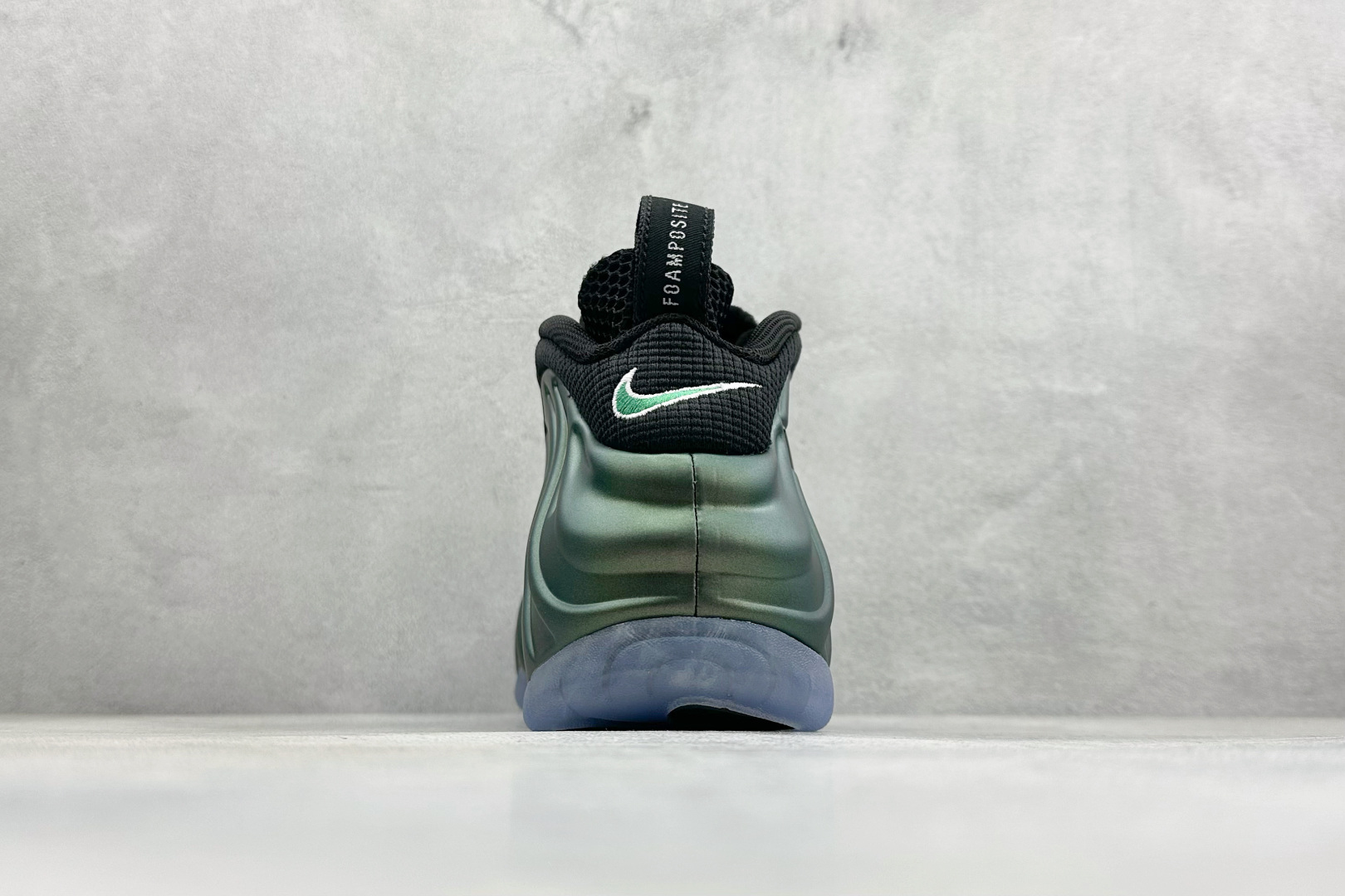 莞厂福利Nike Air Foamposite ONE 喷泡中帮复古篮球鞋 纯胶透明橡胶大底超强止滑 原