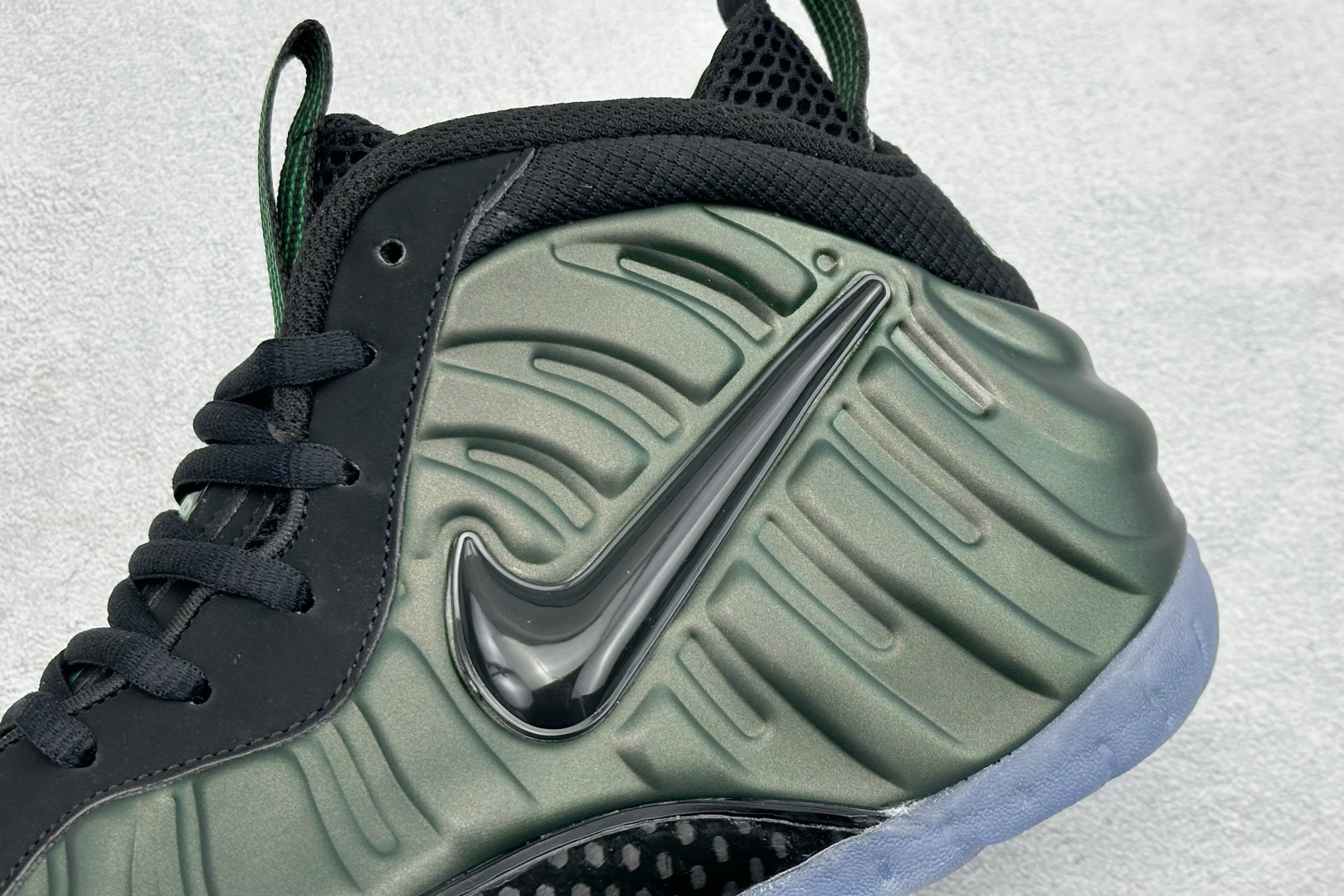 莞厂福利Nike Air Foamposite ONE 喷泡中帮复古篮球鞋 纯胶透明橡胶大底超强止滑 原