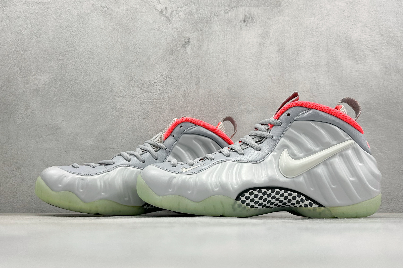 560 莞厂纯原Nike Air Foamposite ONE 喷泡中帮复古篮球鞋 616750-003