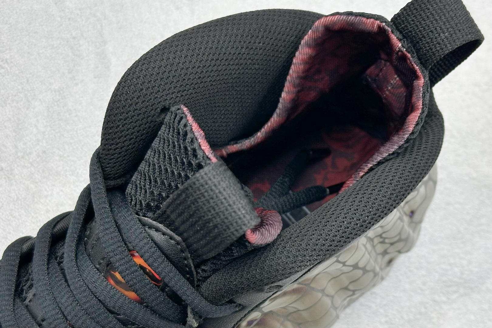 680 莞厂纯原Nike Air Foamposite ONE 喷泡中帮复古篮球鞋 FQ9050-400-Chinese UA Cheap High Quatity Brand Clothes Bags handbags Sneakers wholesale wholesaler seller from China Factory suppliers Fashion Clothing Shoes best Quality Beautiful Price 680 莞厂纯原Nike Air Foamposite ONE 喷泡中帮复古篮球鞋 FQ9050-400