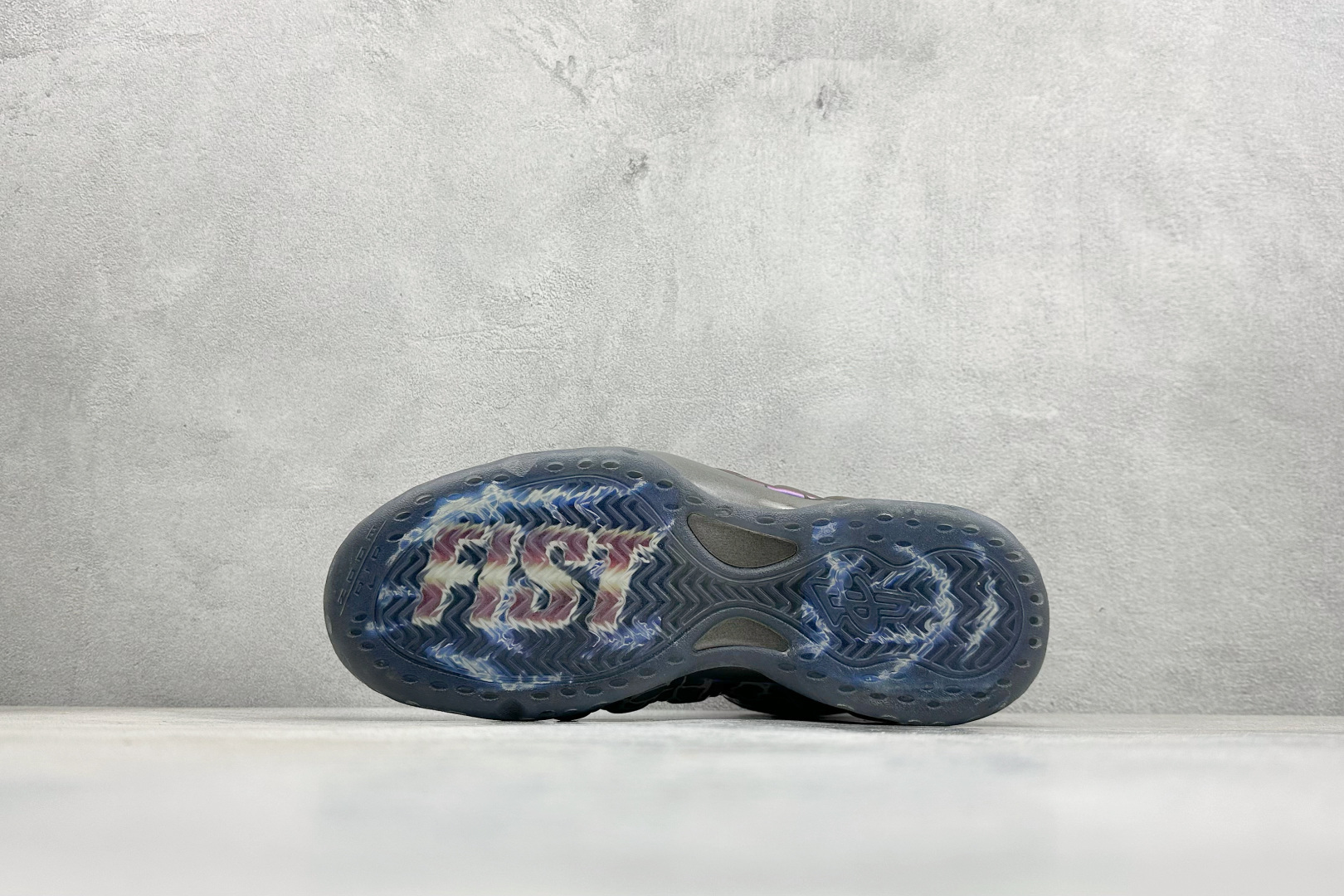 680 莞厂纯原Nike Air Foamposite ONE 喷泡中帮复古篮球鞋 FQ9050-400-Chinese UA Cheap High Quatity Brand Clothes Bags handbags Sneakers wholesale wholesaler seller from China Factory suppliers Fashion Clothing Shoes best Quality Beautiful Price 680 莞厂纯原Nike Air Foamposite ONE 喷泡中帮复古篮球鞋 FQ9050-400