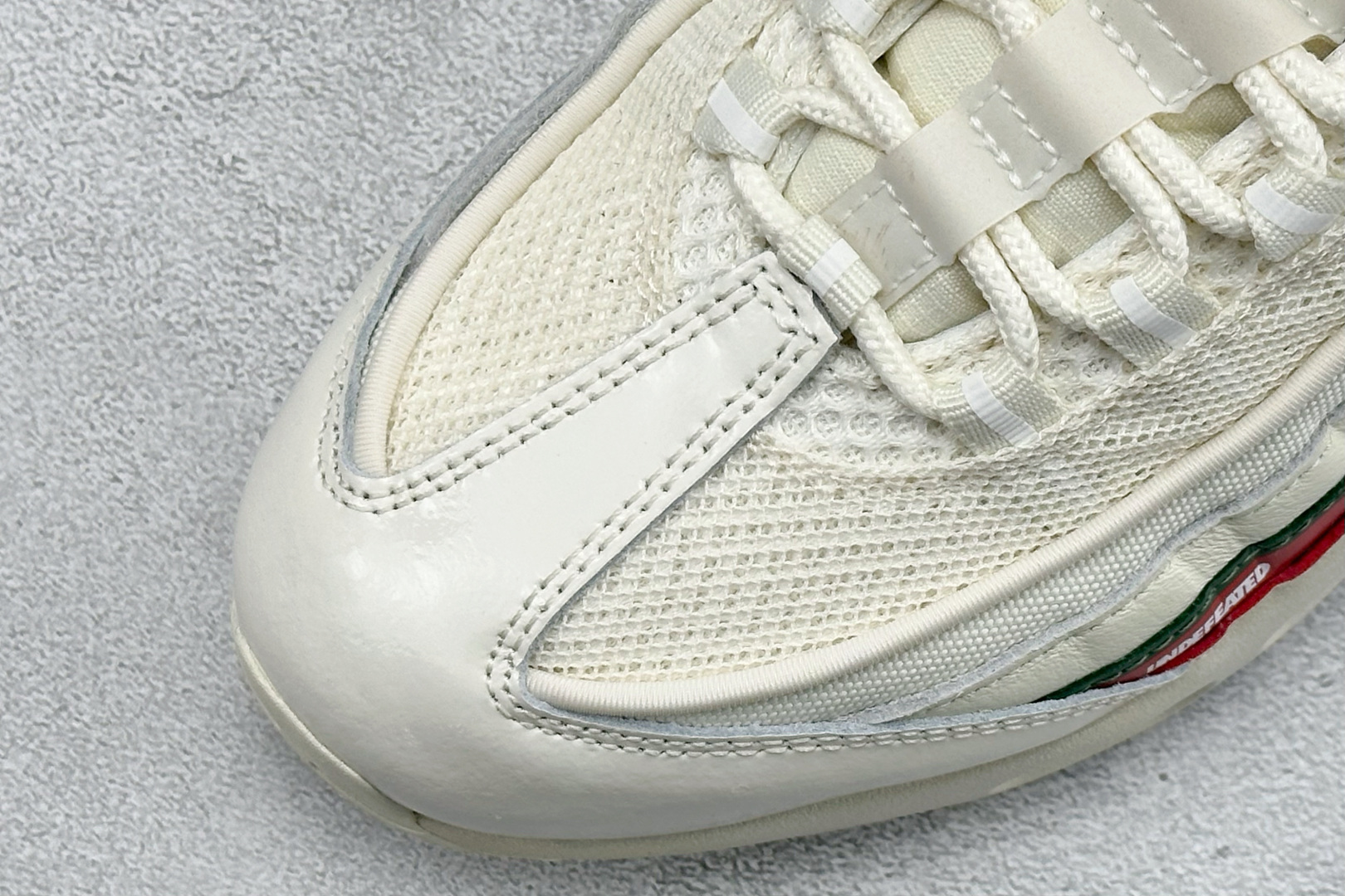 350 纯原Undefeated x Nike Air Max 95 SP 联名款 复古减震气垫跑鞋 IB4453-100-Chinese UA Cheap High Quatity Brand Clothes Bags handbags Sneakers wholesale wholesaler seller from China Factory suppliers Fashion Clothing Shoes best Quality Beautiful Price 350 纯原Undefeated x Nike Air Max 95 SP 联名款 复古减震气垫跑鞋 IB4453-100