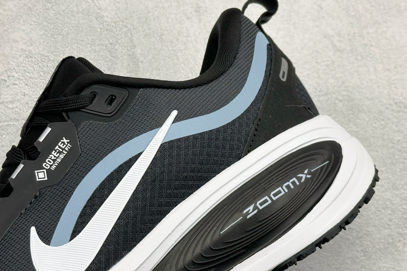 180 FS版Nike Air Zoom Vomero 18 GTX 缓震休闲跑鞋 HQ7002-002