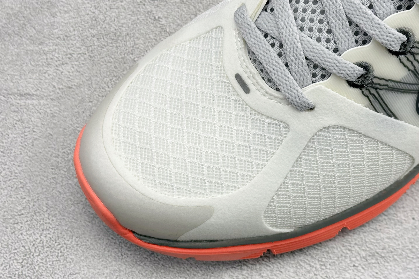 200 NIKE LUNARGLIDE+2 耐克简约舒适防滑耐磨经典低帮跑鞋 407647-108