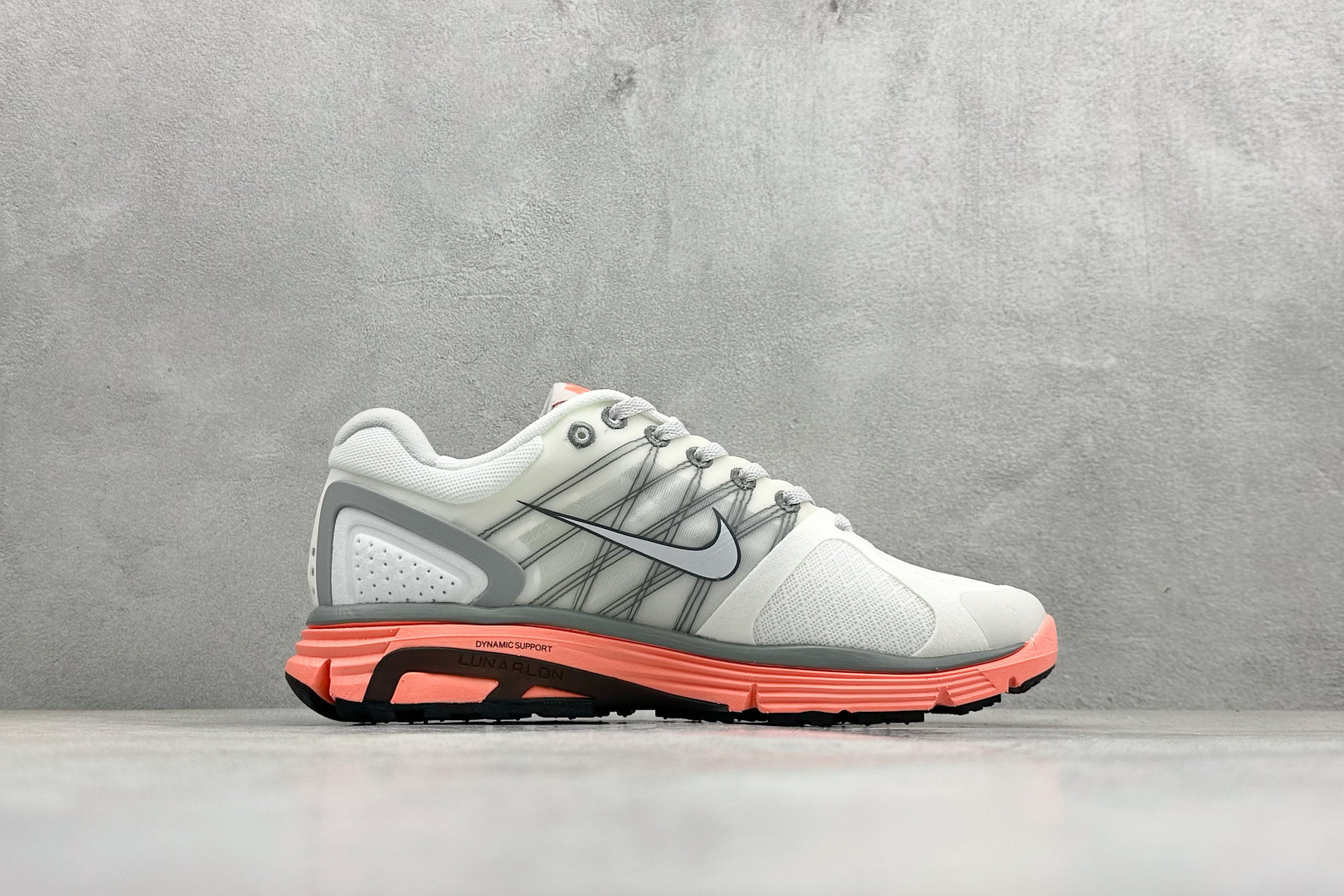 200 NIKE LUNARGLIDE+2 耐克简约舒适防滑耐磨经典低帮跑鞋 407647-108