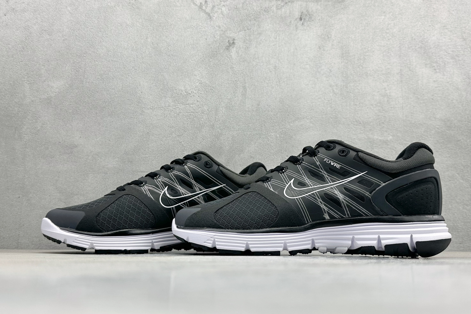 200 NIKE LUNARGLIDE+2 耐克简约舒适防滑耐磨经典低帮跑鞋 407648-067-Chinese UA Cheap High Quatity Brand Clothes Bags handbags Sneakers wholesale wholesaler seller from China Factory suppliers Fashion Clothing Shoes best Quality Beautiful Price 200 NIKE LUNARGLIDE+2 耐克简约舒适防滑耐磨经典低帮跑鞋 407648-067