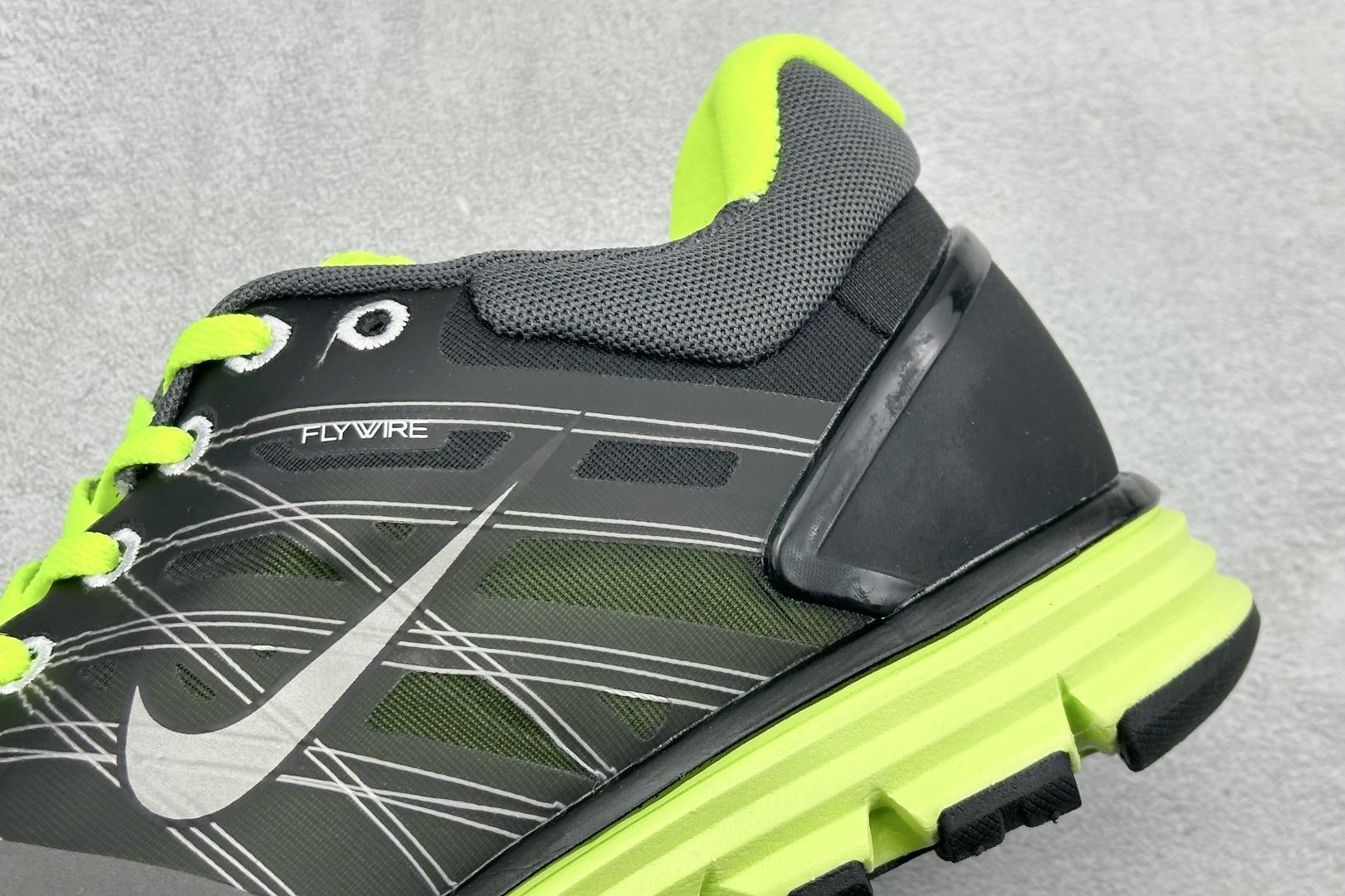200 NIKE LUNARGLIDE+2 耐克简约舒适防滑耐磨经典低帮跑鞋 404648-001-Chinese UA Cheap High Quatity Brand Clothes Bags handbags Sneakers wholesale wholesaler seller from China Factory suppliers Fashion Clothing Shoes best Quality Beautiful Price 200 NIKE LUNARGLIDE+2 耐克简约舒适防滑耐磨经典低帮跑鞋 404648-001