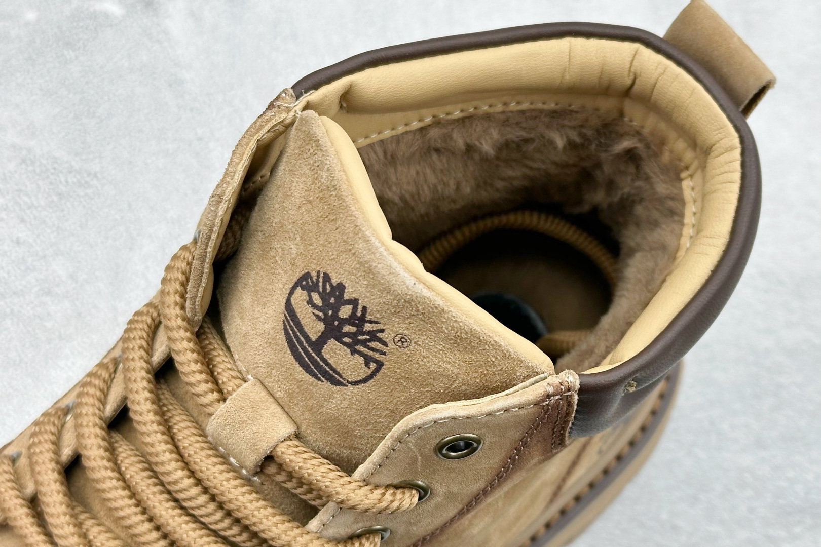 240 Timberland添柏岚/天伯伦 秋冬新品（毛绒内里保暖锁热）秋冬必备户外休闲大黄靴系列 TB10036M