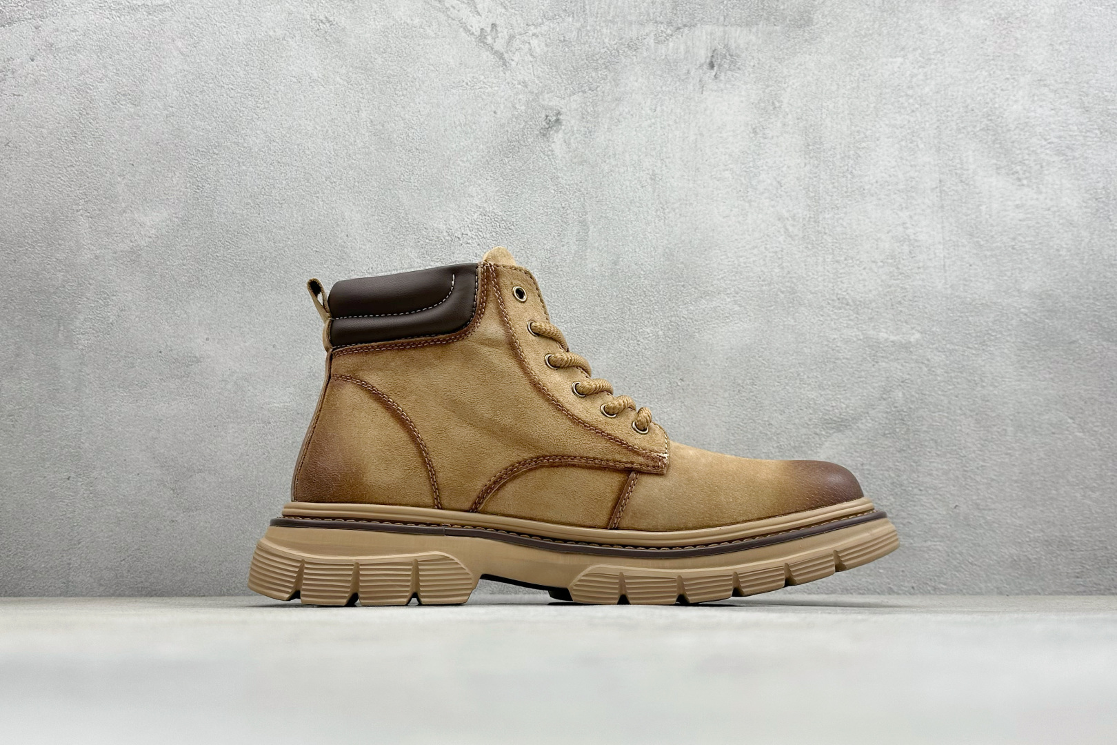 240 Timberland添柏岚/天伯伦 秋冬新品（毛绒内里保暖锁热）秋冬必备户外休闲大黄靴系列 TB10036M