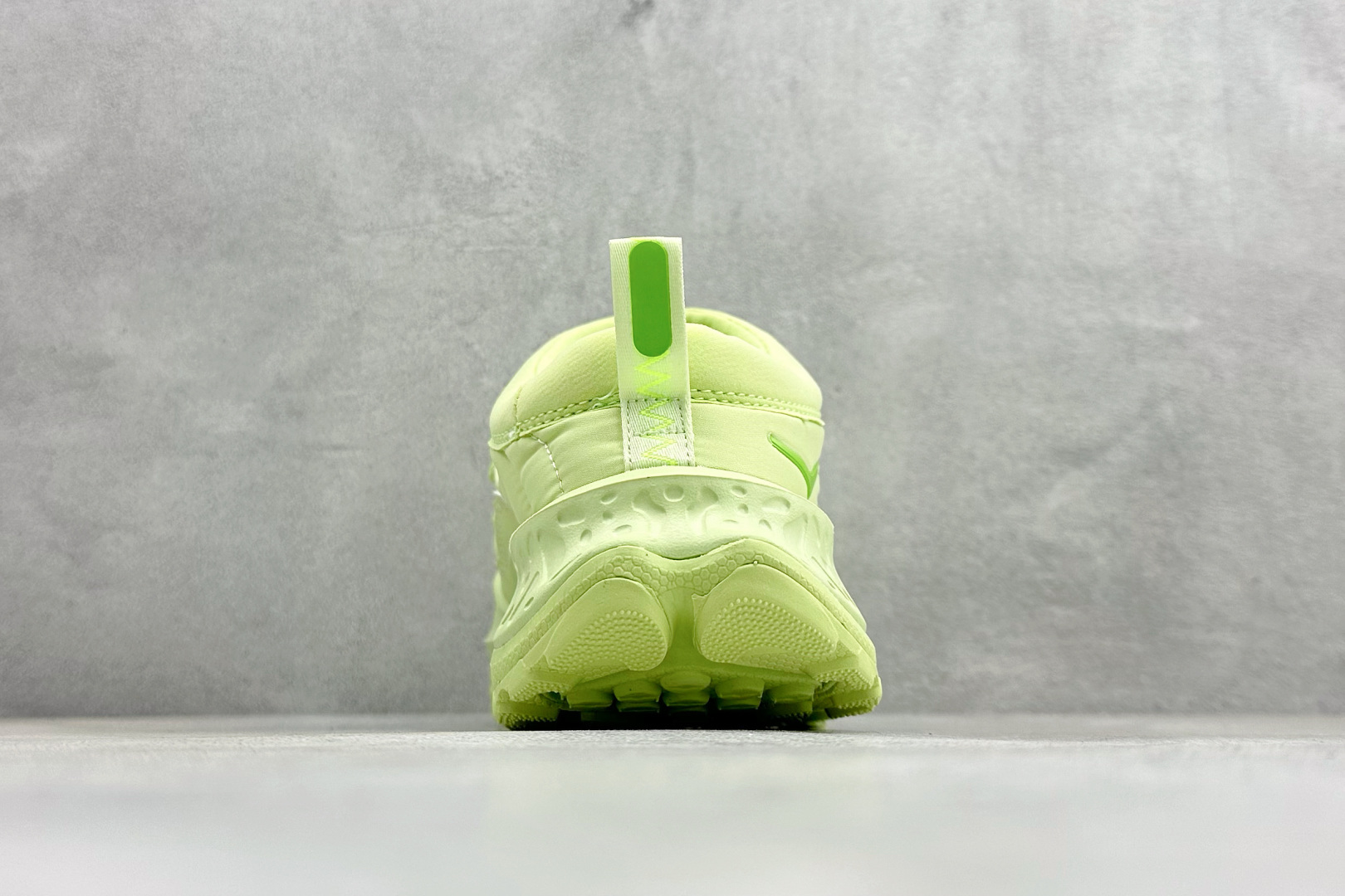 HOKA ONE ONE Ora Primo 内里薄绒 秋冬季保暖半拖这款鞋无论从脚感上 设计上都是顶流