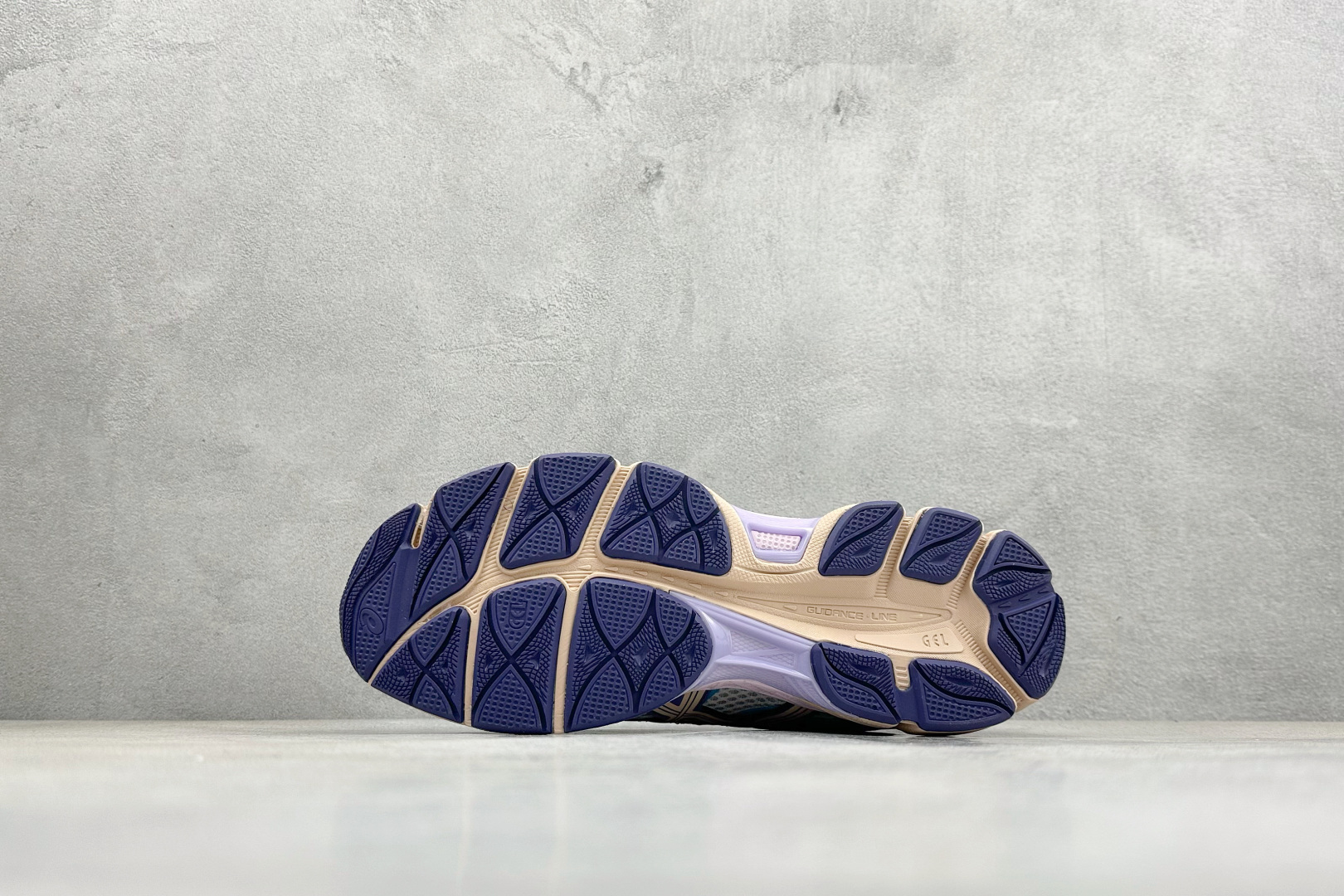 210 Asics Gel-Cumulus 16 亚瑟士复古透气休闲缓震耐磨跑步鞋 1203A763-020-Chinese UA Cheap High Quatity Brand Clothes Bags handbags Sneakers wholesale wholesaler seller from China Factory suppliers Fashion Clothing Shoes best Quality Beautiful Price 210 Asics Gel-Cumulus 16 亚瑟士复古透气休闲缓震耐磨跑步鞋 1203A763-020