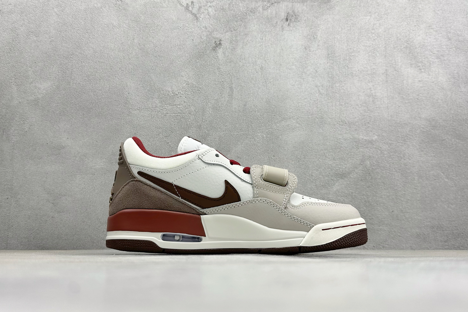 260 Air Jordan Legacy 312 ”慵懒大熊猫”国风特殊手绘/私人定制 IQ9783-121