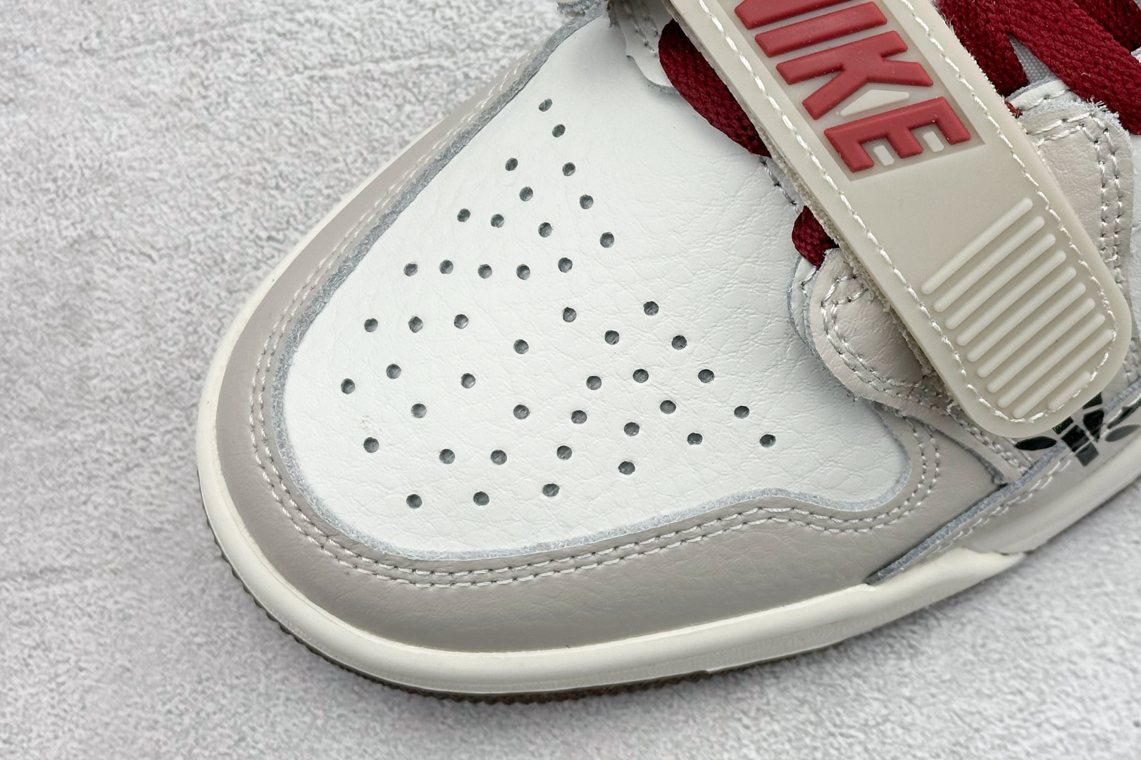 260 Air Jordan Legacy 312 ”慵懒大熊猫”国风特殊手绘/私人定制 IQ9783-121