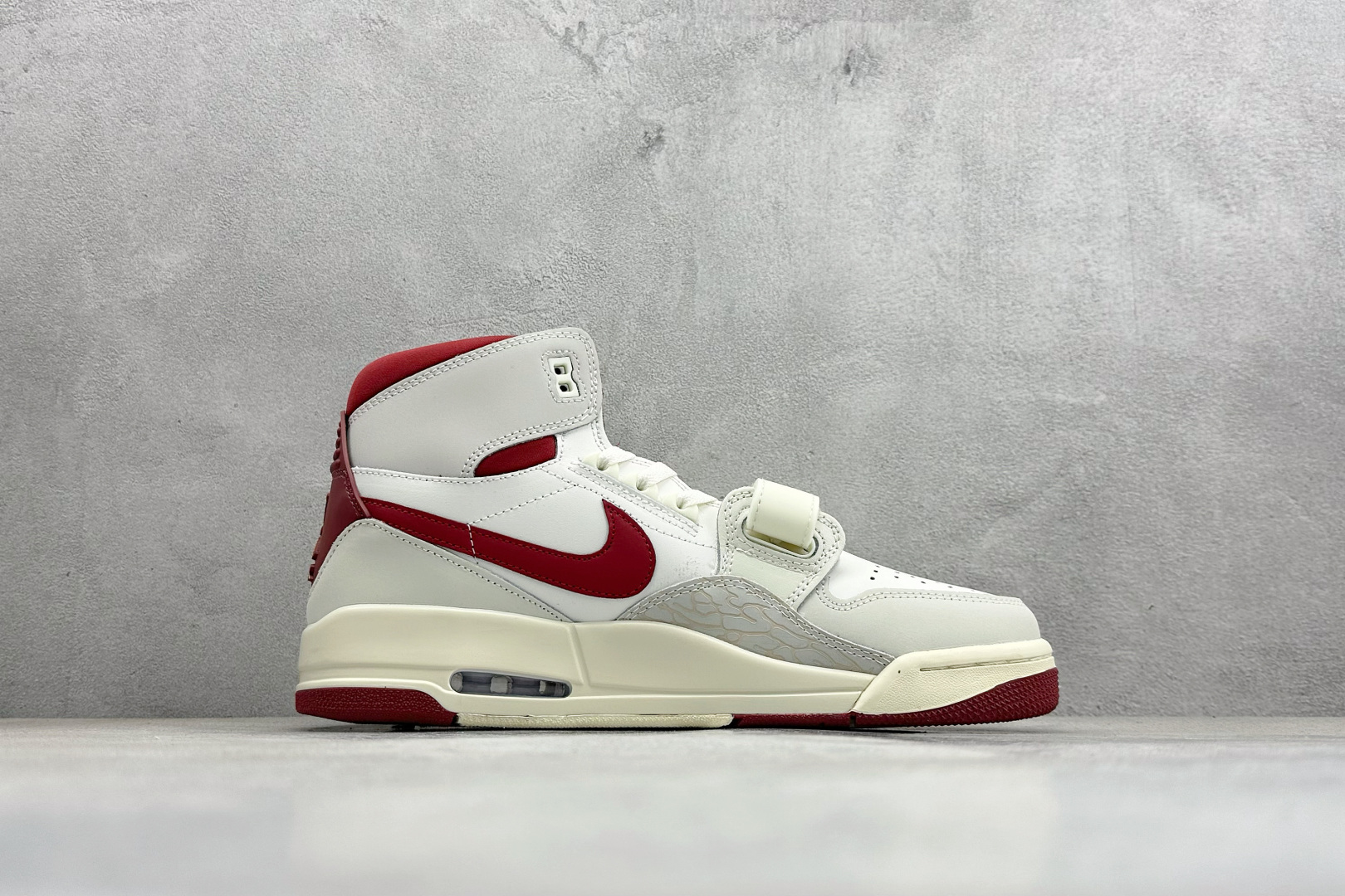 280 Air Jordan Legacy 312 ”慵懒大熊猫”国风特殊手绘/私人定制 乔丹篮球鞋系列 IQ9785-161-Chinese UA Cheap High Quatity Brand Clothes Bags handbags Sneakers wholesale wholesaler seller from China Factory suppliers Fashion Clothing Shoes best Quality Beautiful Price 280 Air Jordan Legacy 312 ”慵懒大熊猫”国风特殊手绘/私人定制 乔丹篮球鞋系列 IQ9785-161