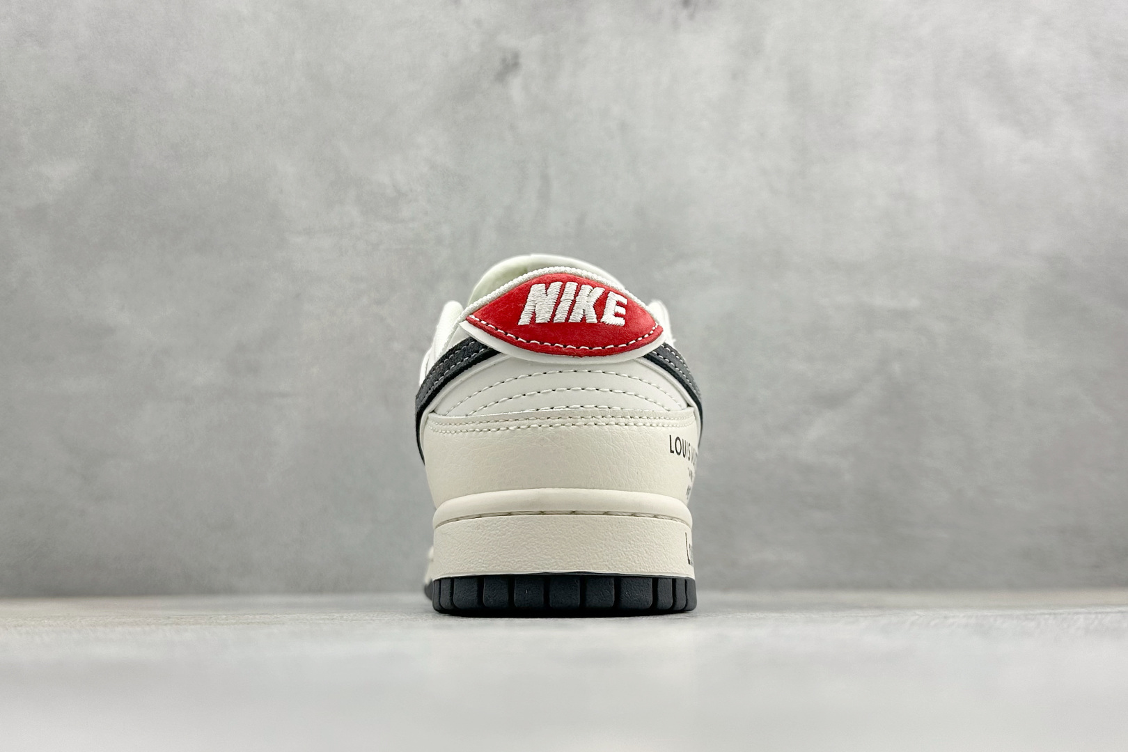 260 Nike Dunk Low Retro LV联名 周年高端定制 低帮休闲板鞋 HT5088-606
