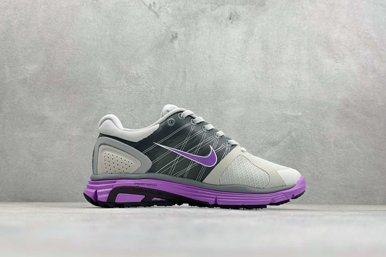 200 NIKE LUNARGLIDE+2 耐克简约舒适防滑耐磨经典低帮跑鞋 407648-068