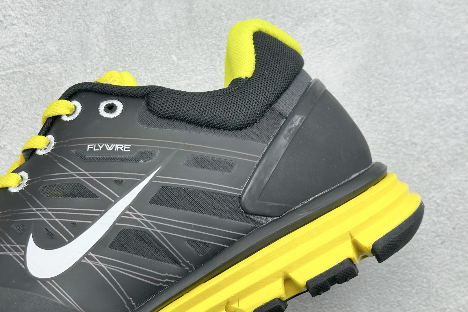 200 NIKE LUNARGLIDE+2 耐克简约舒适防滑耐磨经典低帮跑鞋 408922-077