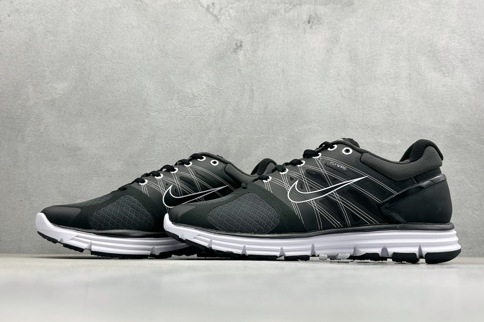 200 NIKE LUNARGLIDE+2 耐克简约舒适防滑耐磨经典低帮跑鞋 407648-067-Chinese UA Cheap High Quatity Brand Clothes Bags handbags Sneakers wholesale wholesaler seller from China Factory suppliers Fashion Clothing Shoes best Quality Beautiful Price 200 NIKE LUNARGLIDE+2 耐克简约舒适防滑耐磨经典低帮跑鞋 407648-067